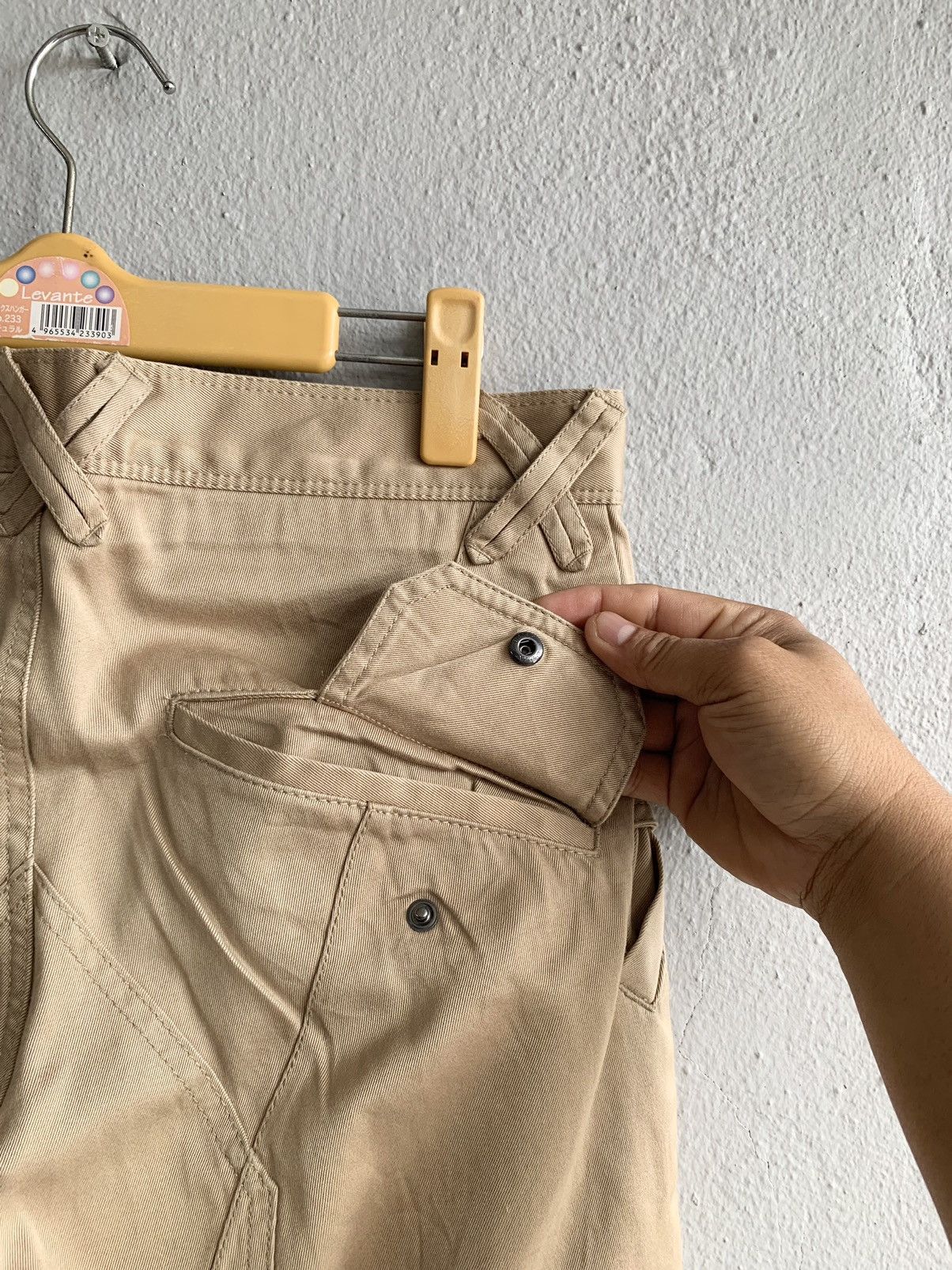 Designer × Neil Barrett BLACK BARRET BY NEIL BARRET MULTIPOCKET CARGO PANTS Size US 31 - 5 Thumbnail