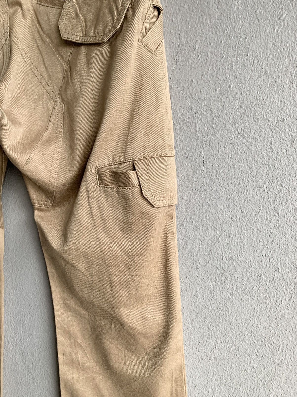 Designer × Neil Barrett BLACK BARRET BY NEIL BARRET MULTIPOCKET CARGO PANTS Size US 31 - 9 Thumbnail
