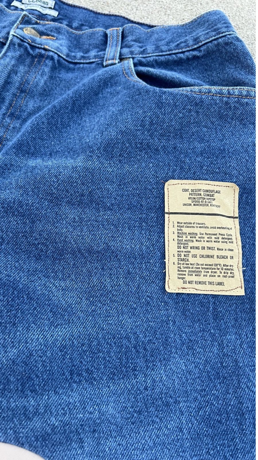 L.L. Bean Reworked camo jeans Size US 33 - 5 Thumbnail