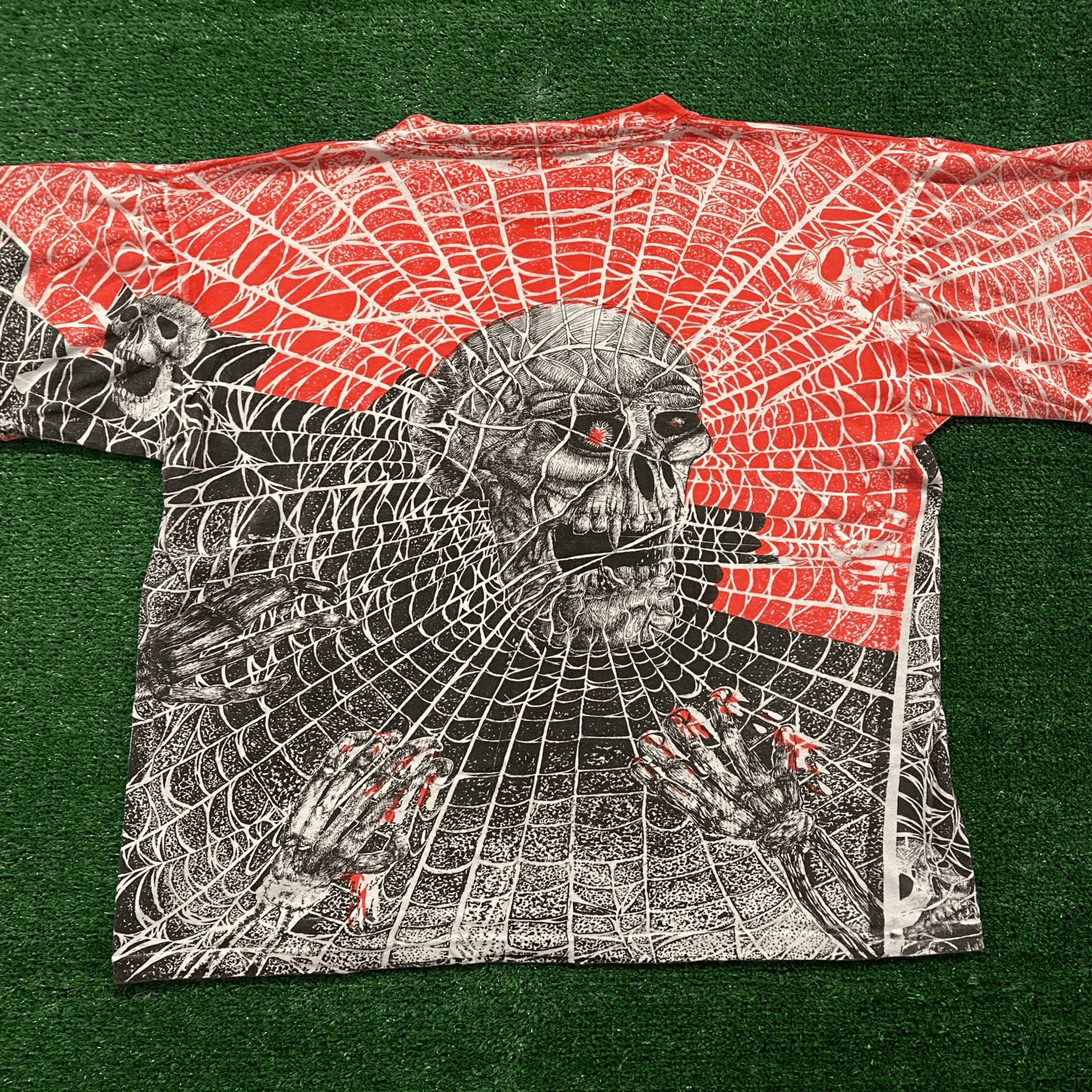 Vintage Skull Spiderweb Vintage 90s Punk T-Shirt Size US L / EU 52-54 / 3 - 4 Thumbnail