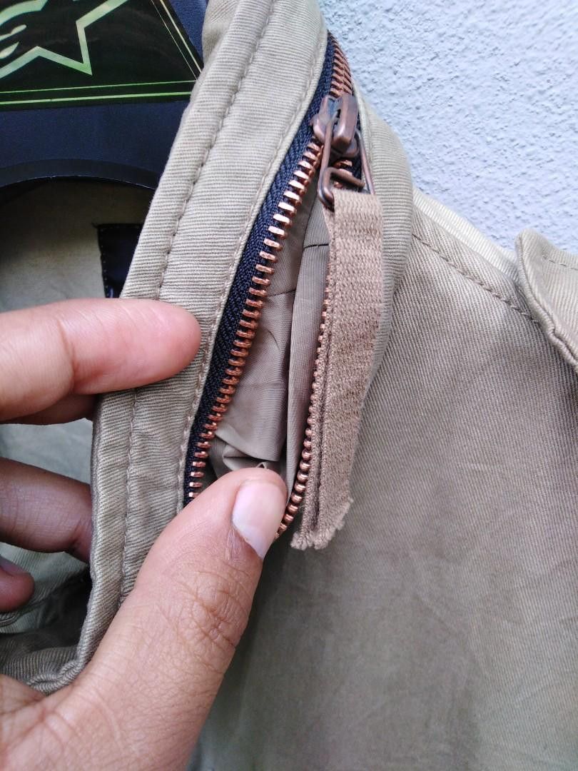 Kai-Aakmann Military Multitactical Utility Hooded Vest