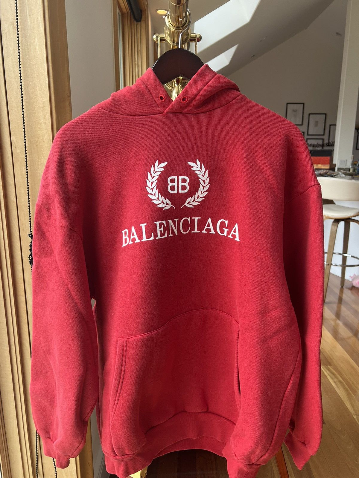 Balenciaga hoodie red discount logo