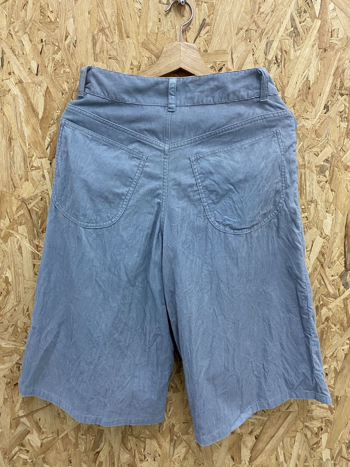 Issey Miyake Short Codrouy Vintage Size US 30 / EU 46 - 4 Thumbnail