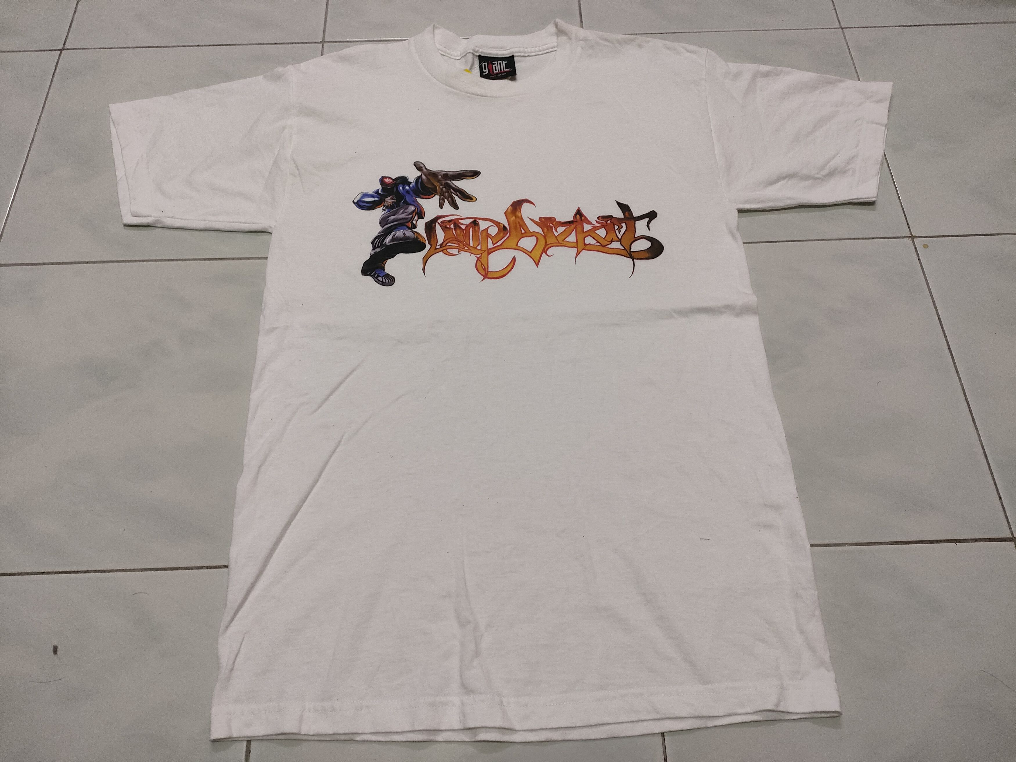 Band Tees Vintage Limp Bizkit Rap Music Band Tee Size US M / EU 48-50 / 2 - 1 Thumbnail