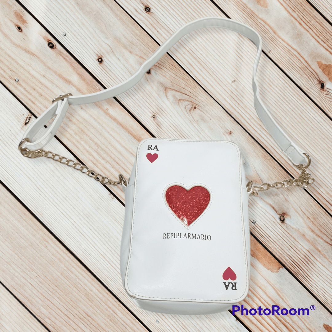 Japanese Brand 💥REPIPI ARMARIO Heart Card Design Sling Bag Size ONE SIZE - 2 Thumbnail