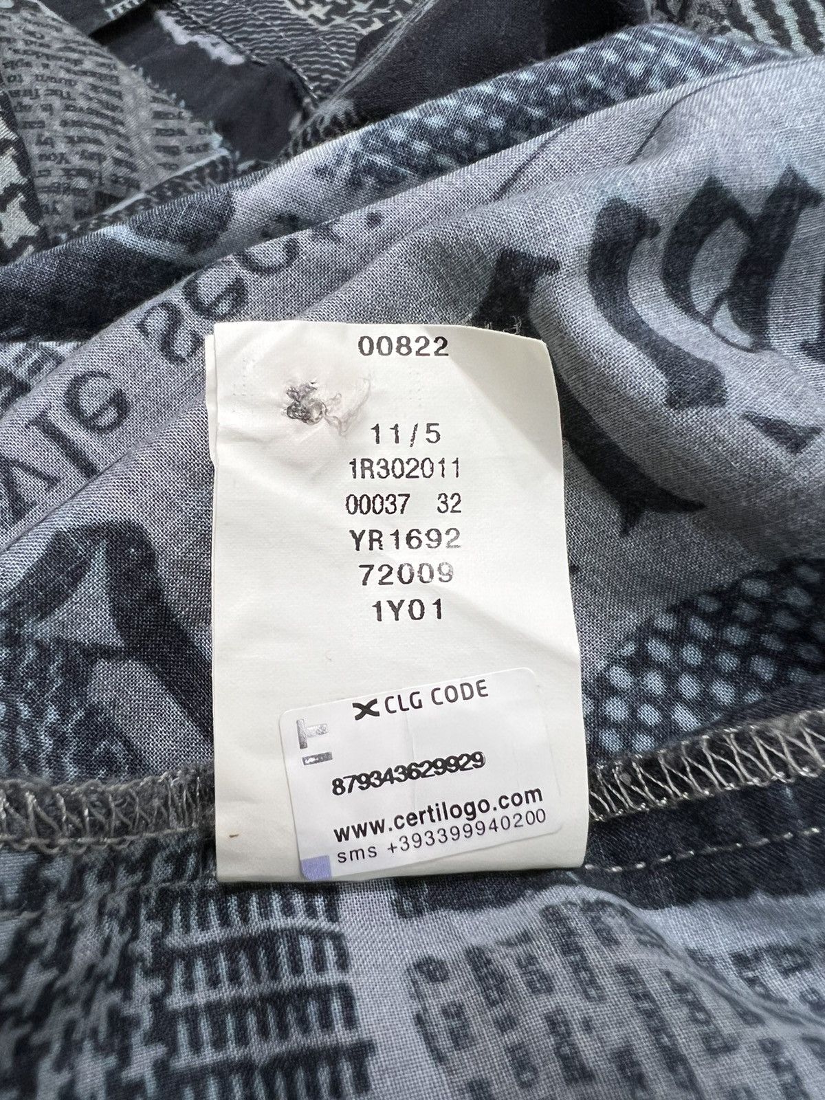 John Galliano Patchwork Newspaper Gazette Full Print Button-Up Shirt Size US S / EU 44-46 / 1 - 15 Thumbnail