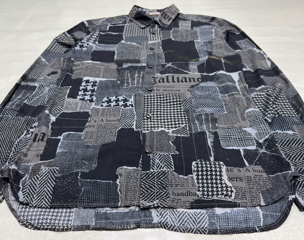John Galliano Patchwork Newspaper Gazette Full Print Button-Up Shirt Size US S / EU 44-46 / 1 - 8 Thumbnail