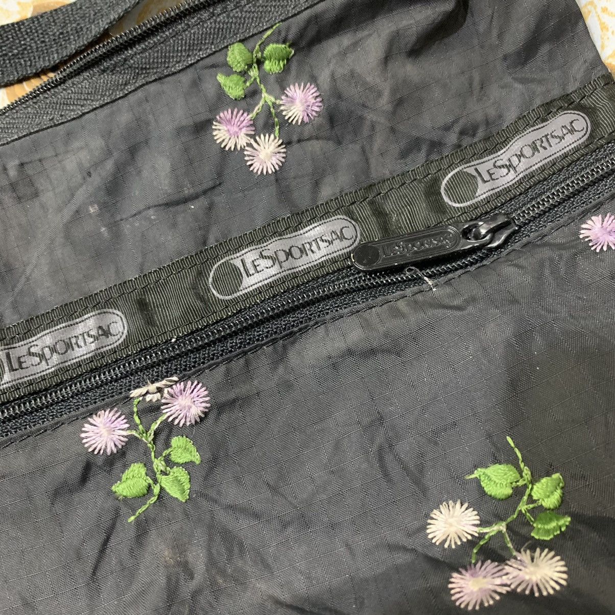 LeSportsac Shoulder bag lesportsac black color floral design Size ONE SIZE - 6 Thumbnail