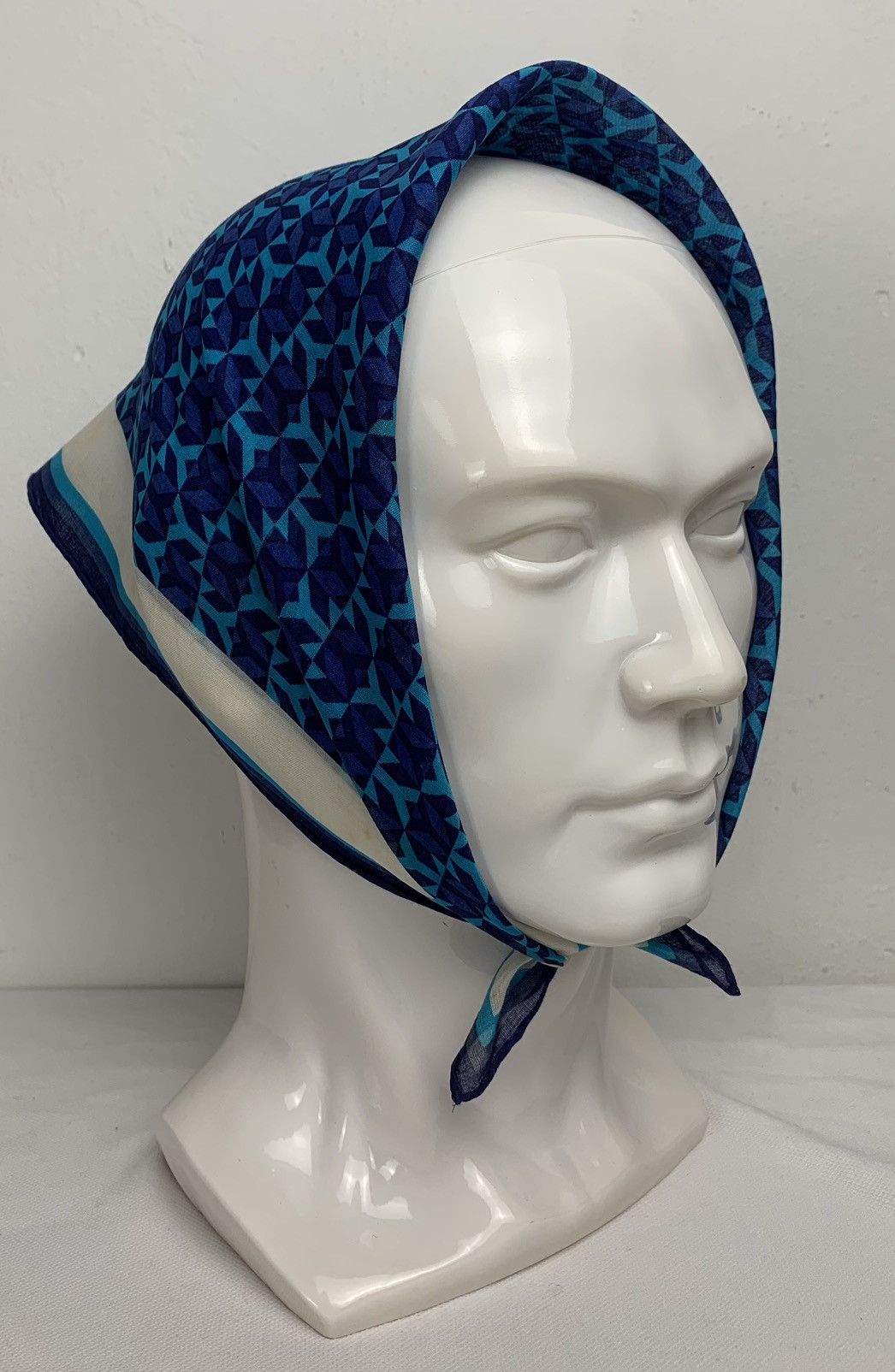 Yves Saint Laurent Yves Saint Laurent Neckerchief YSL Handkerchief Bandana Size ONE SIZE - 1 Thumbnail