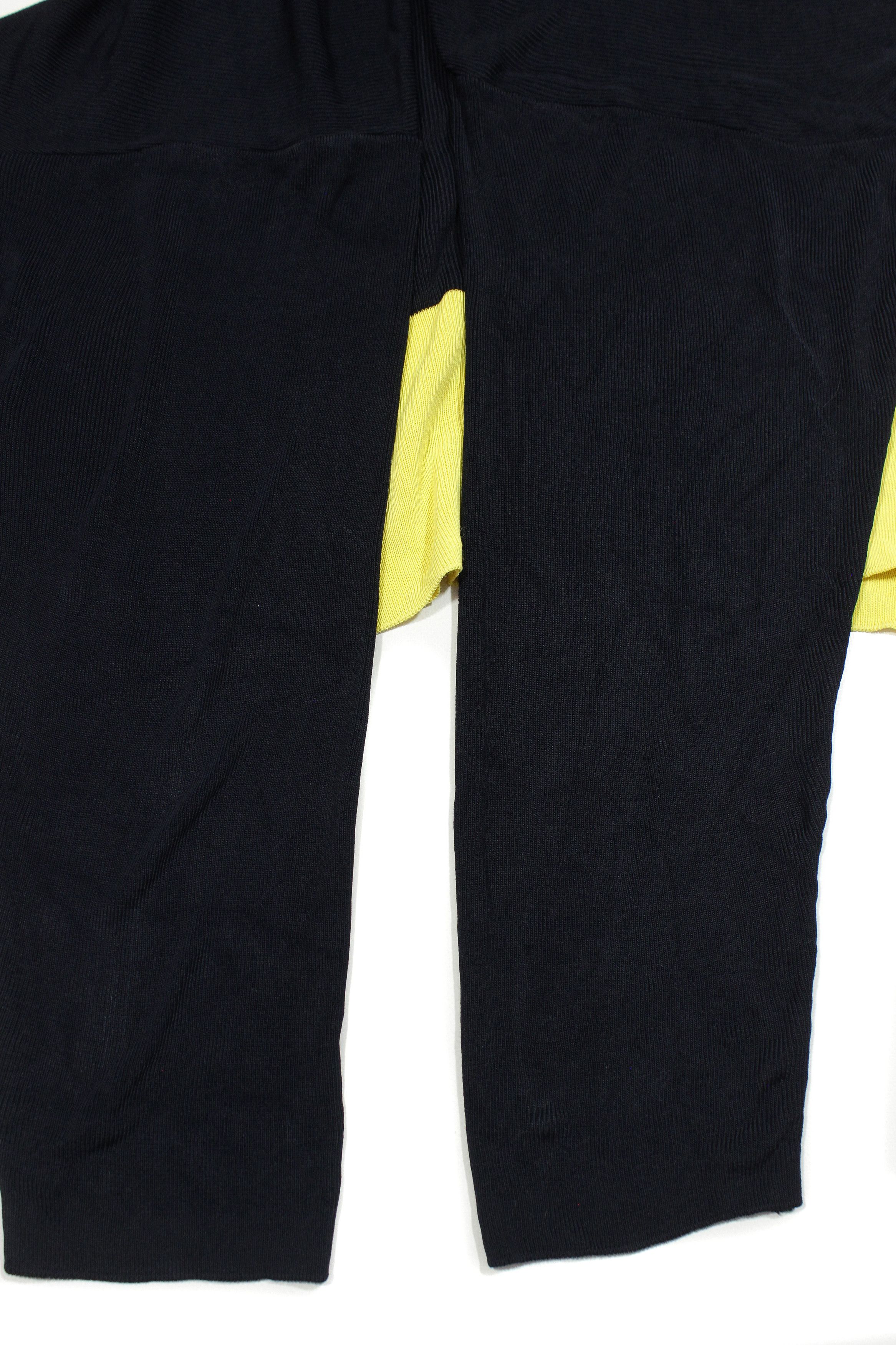 Versace Gianni Medusa Logo Oversize Light Stretch Knit Vintage Size US M / EU 48-50 / 2 - 8 Thumbnail