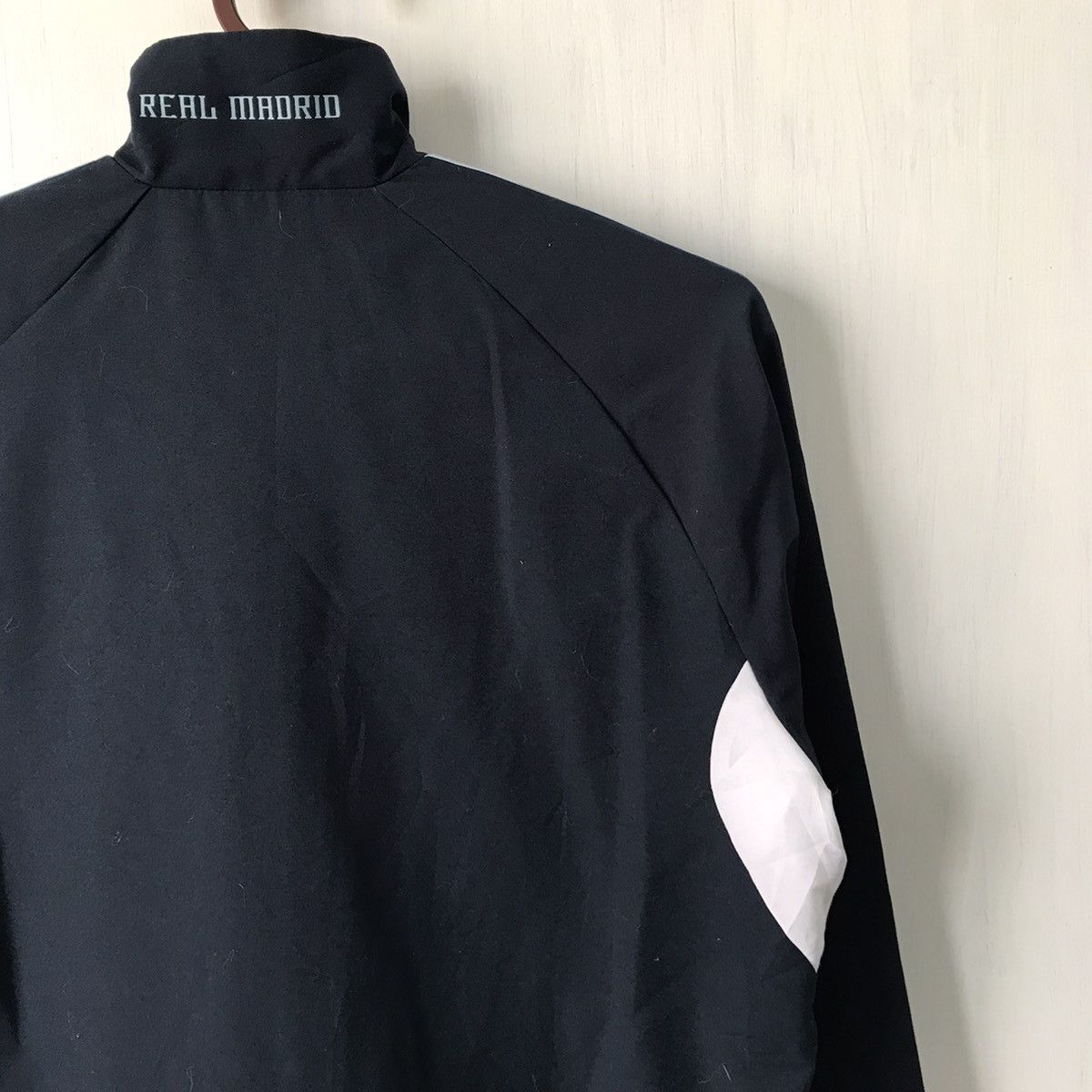 Adidas 💥Steals💥Adidas Real Madrid Jacket Size US L / EU 52-54 / 3 - 11 Thumbnail