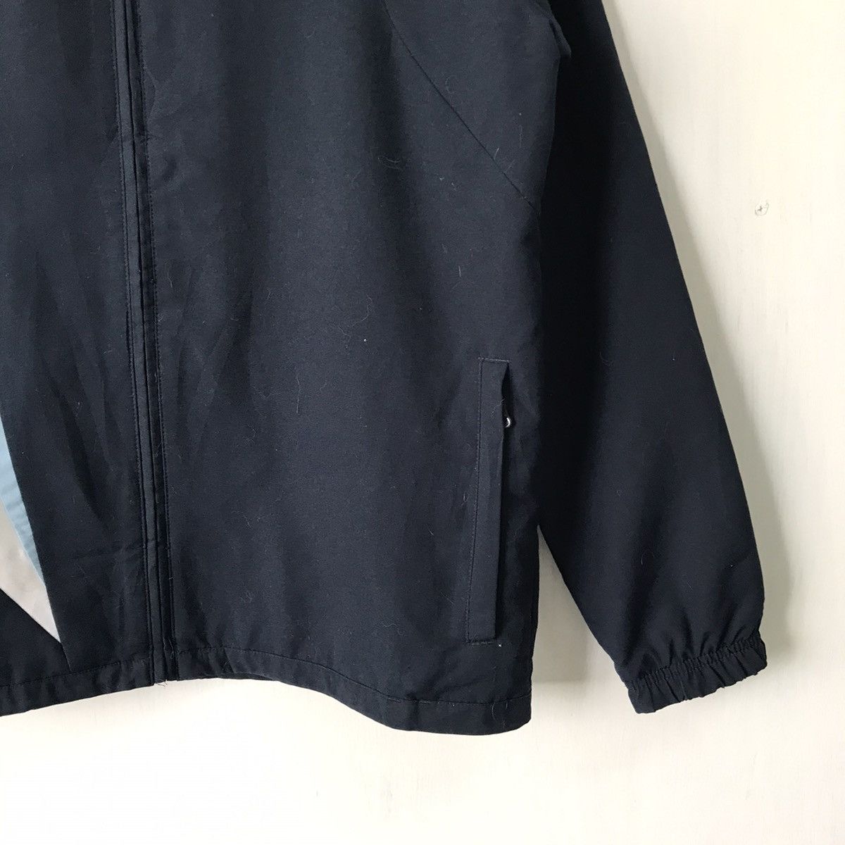 Adidas 💥Steals💥Adidas Real Madrid Jacket Size US L / EU 52-54 / 3 - 5 Thumbnail