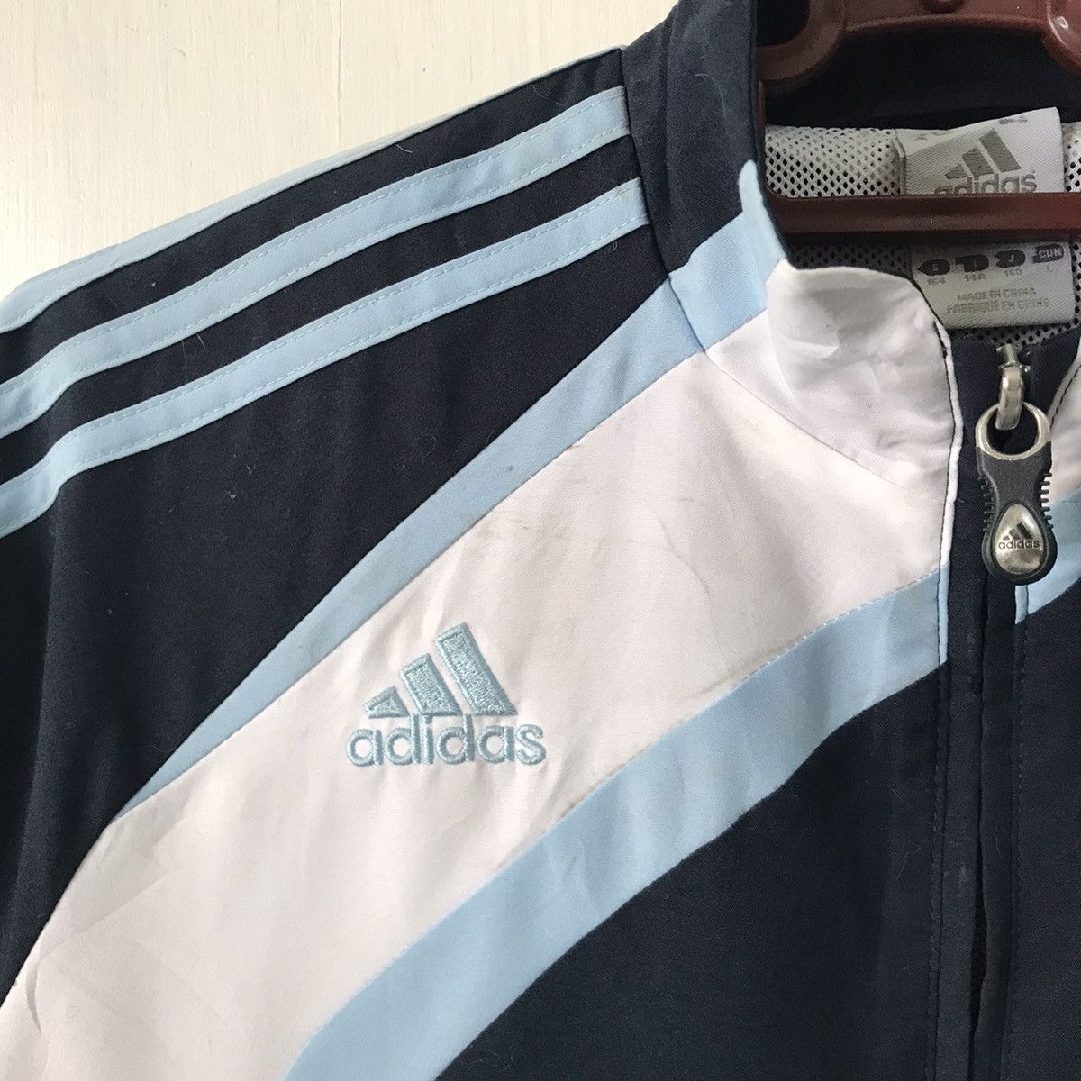 Adidas 💥Steals💥Adidas Real Madrid Jacket Size US L / EU 52-54 / 3 - 7 Thumbnail