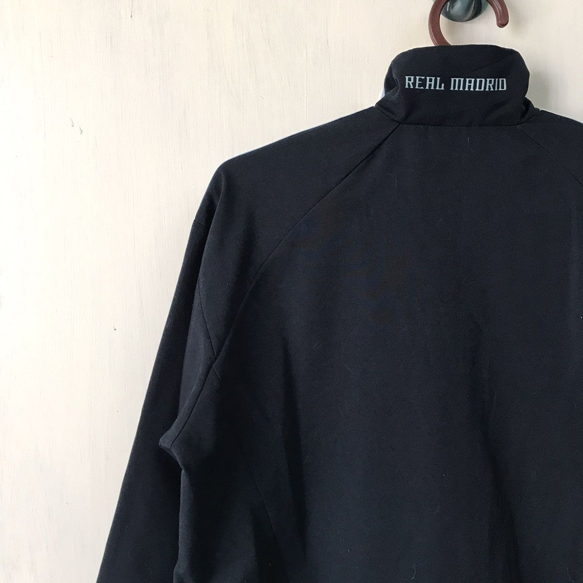 Adidas 💥Steals💥Adidas Real Madrid Jacket Size US L / EU 52-54 / 3 - 10 Thumbnail