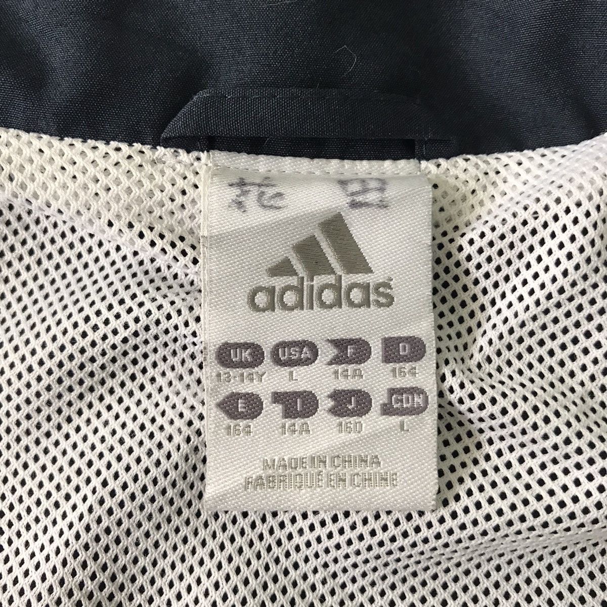 Adidas 💥Steals💥Adidas Real Madrid Jacket Size US L / EU 52-54 / 3 - 18 Thumbnail