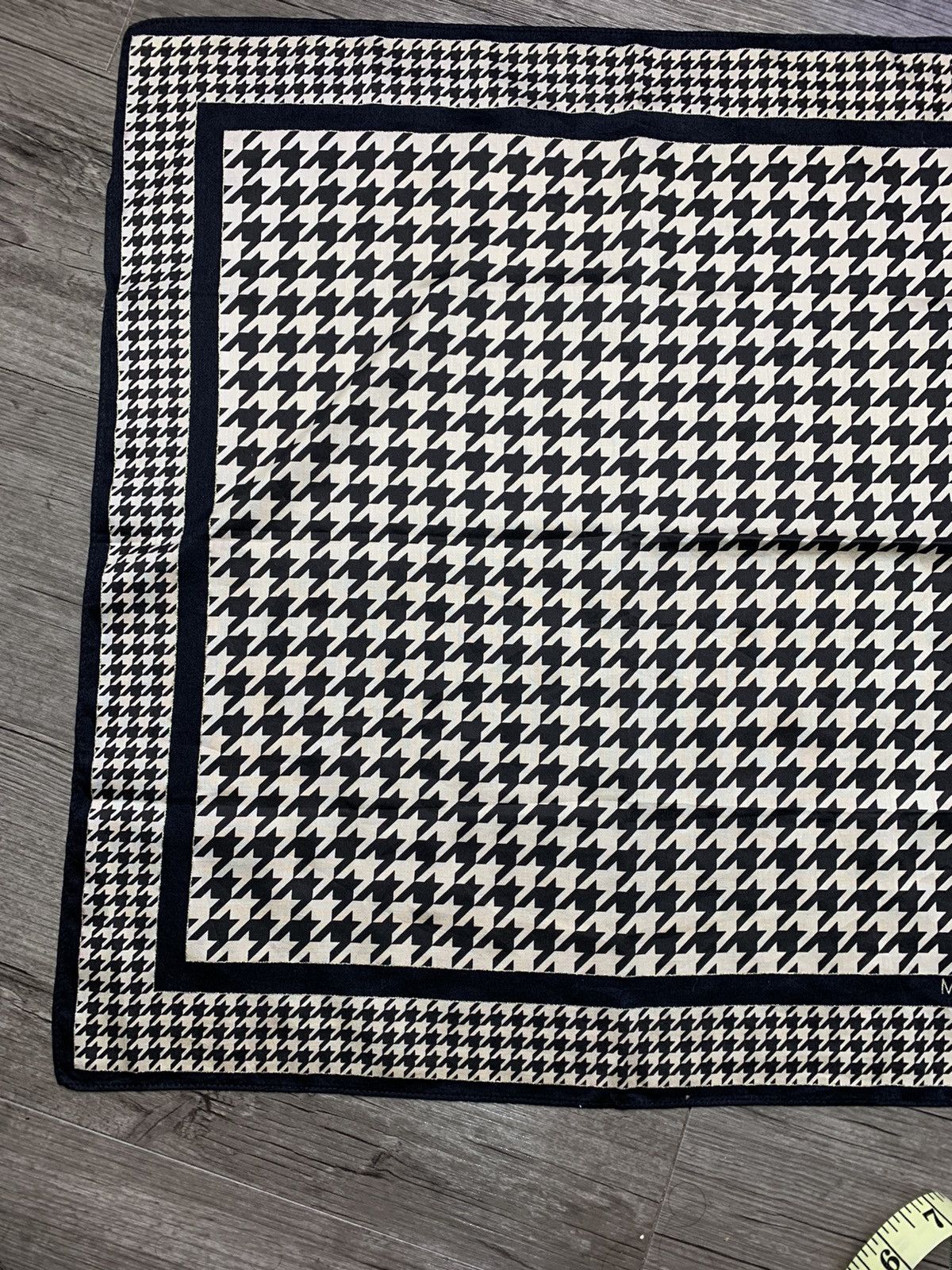 Michel Klein Michel Klein Handkerchief/Neckerchief/Bandana Size ONE SIZE - 5 Thumbnail