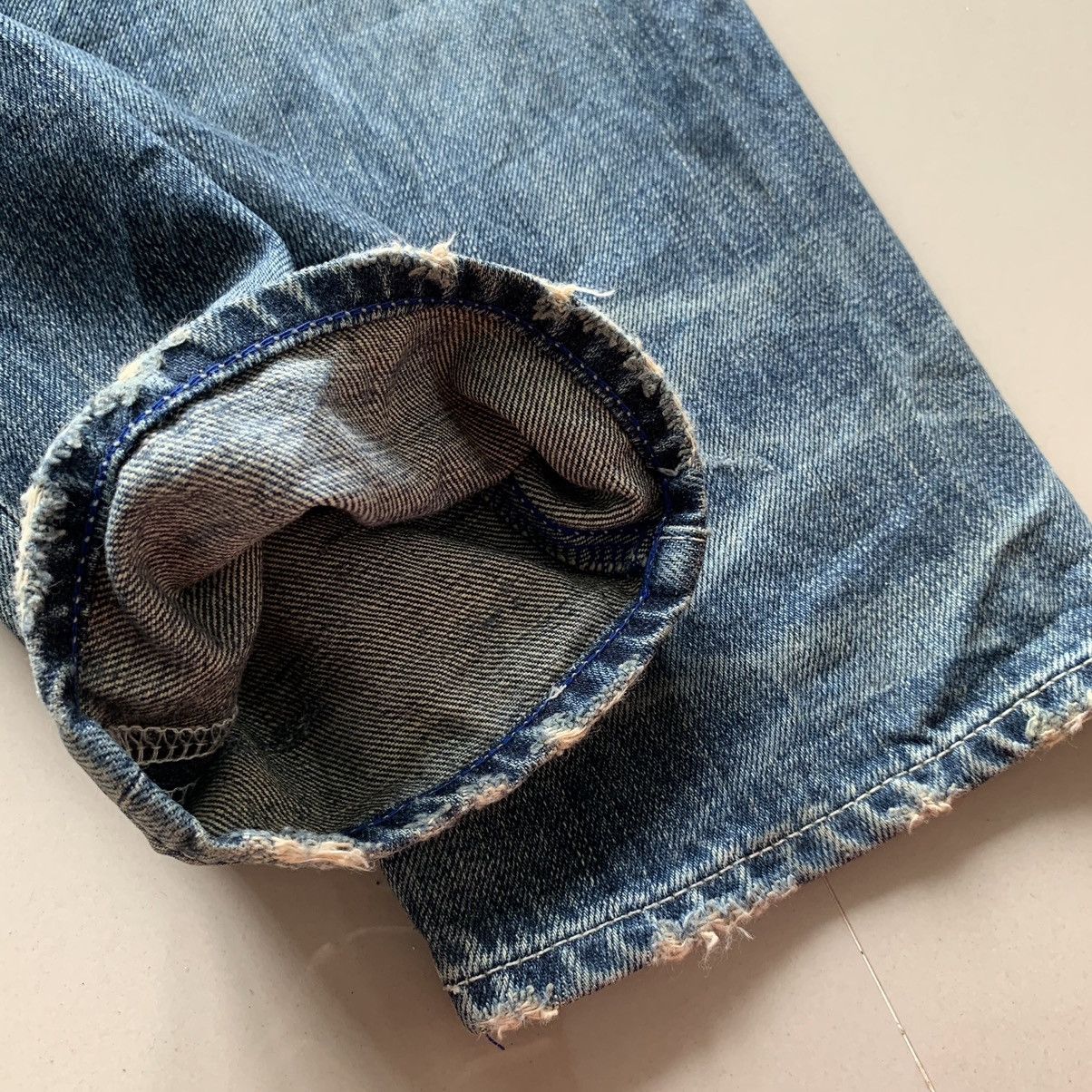 If Six Was Nine 2000s Aoiro Made In Nippon Distressed Denim Pants Size US 29 - 11 Thumbnail