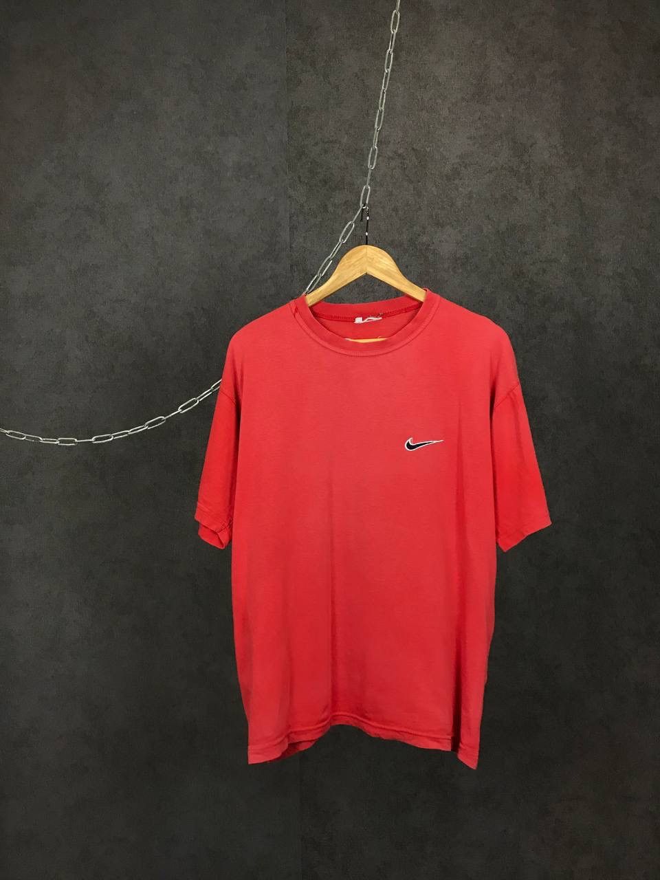 Nike × Vintage Nike swoosh streetwear vintage red tee Size US M / EU 48-50 / 2 - 1 Thumbnail
