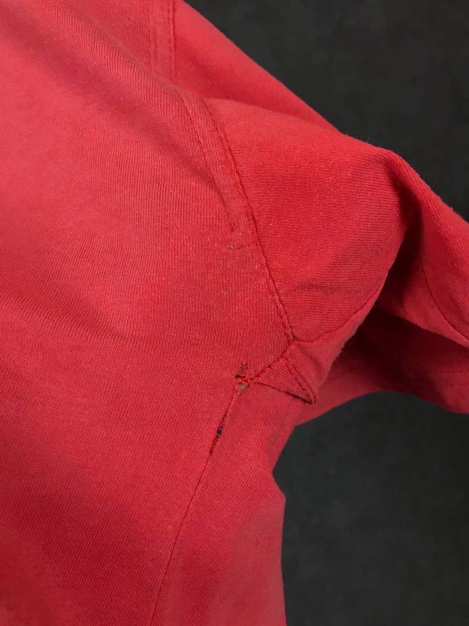 Nike × Vintage Nike swoosh streetwear vintage red tee Size US M / EU 48-50 / 2 - 7 Thumbnail