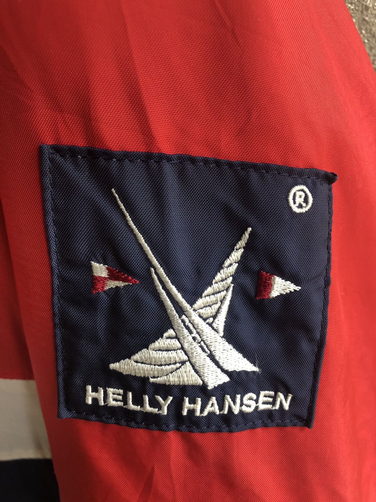 Helly Hansen × Japanese Brand × Vintage Vintage 90s HELLY HANSEN Jacket hoodie Size US S / EU 44-46 / 1 - 7 Thumbnail