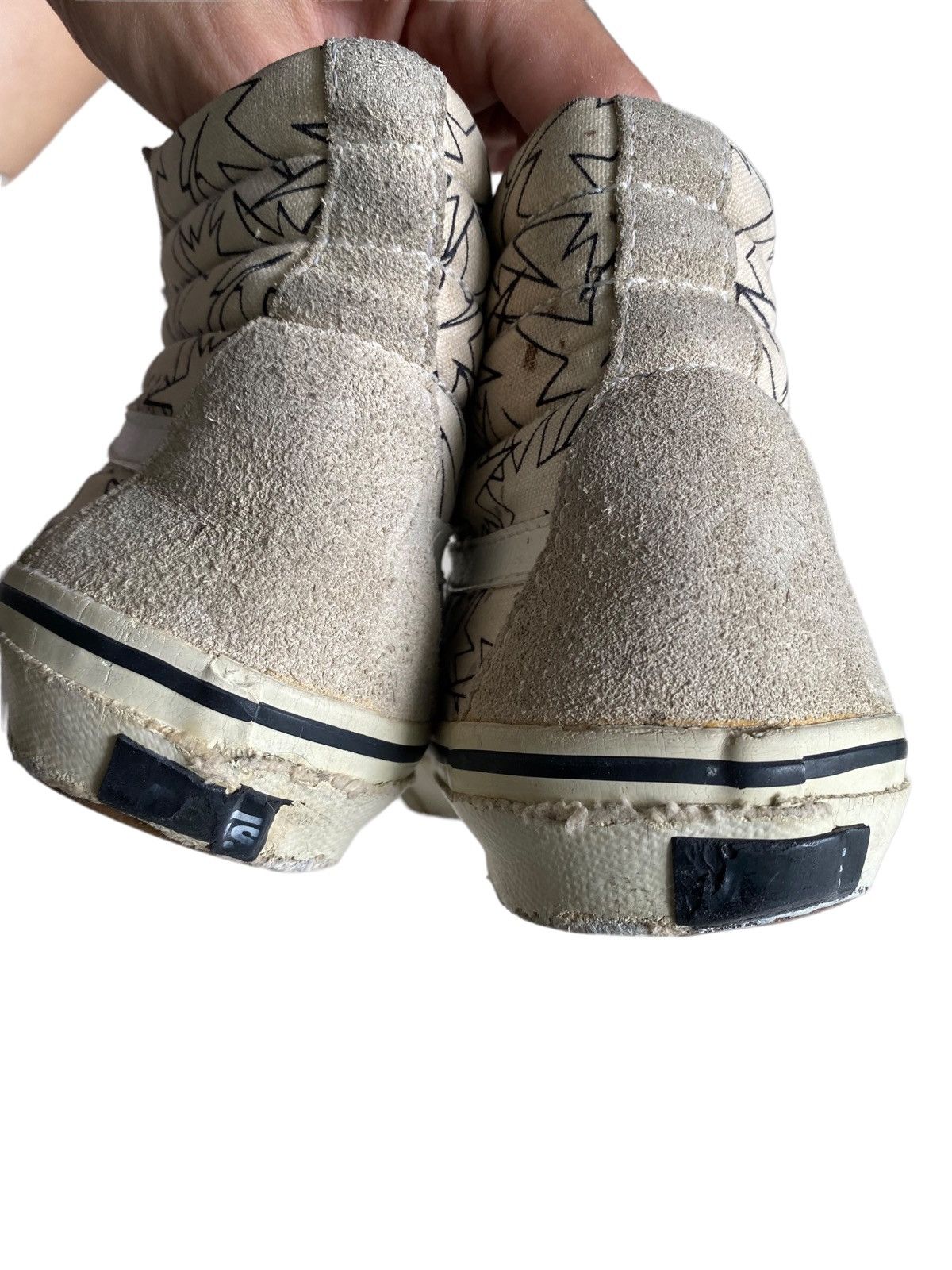 Undercover Vintage 2002 Spanky Sk8-Hi Size US 9 / EU 42 - 4 Thumbnail