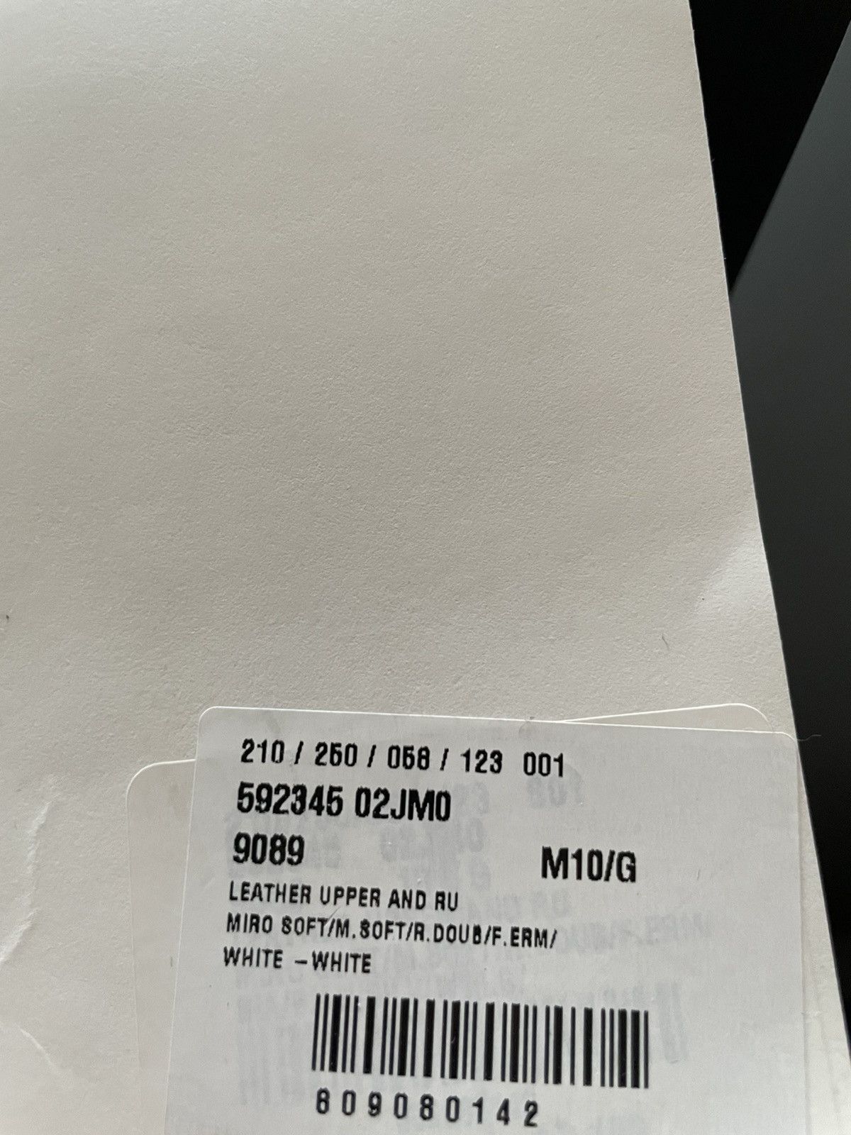 Gucci Runway Limited Edition Gucci Logo Sneakers Limited Edition Size US 11 / EU 44 - 7 Thumbnail