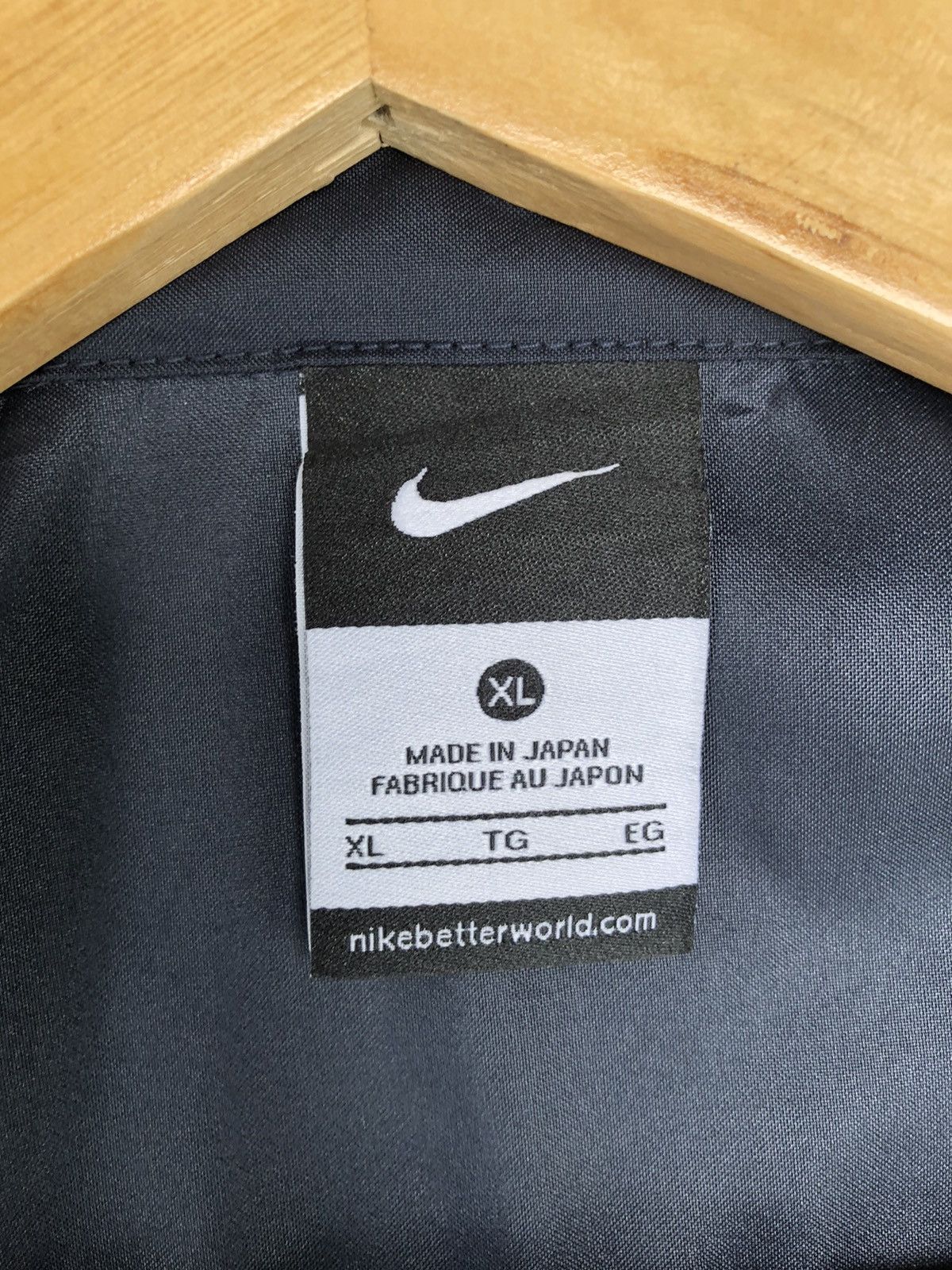 Vintage NIKE windbreaker Winter cup 2011 Size US XL / EU 56 / 4 - 8 Thumbnail