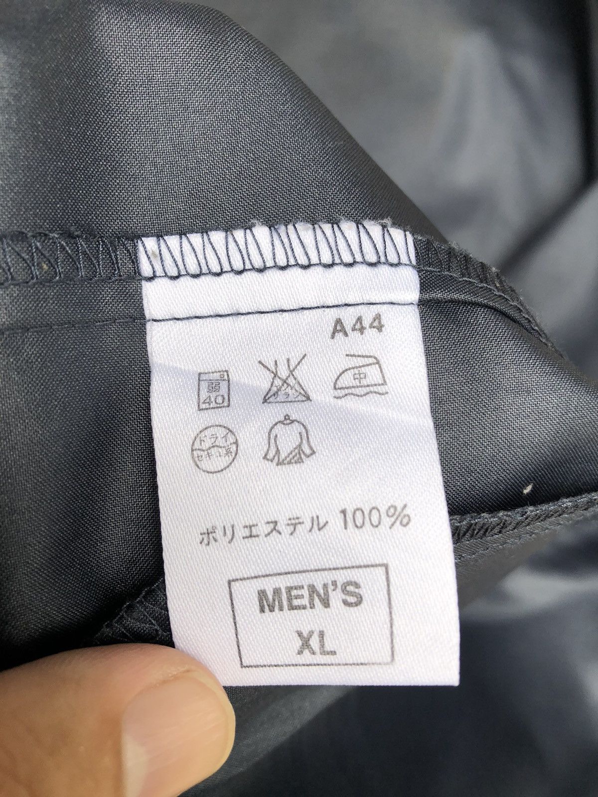 Vintage NIKE windbreaker Winter cup 2011 Size US XL / EU 56 / 4 - 9 Thumbnail