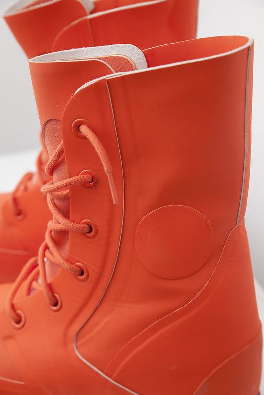 Raf Simons × Sterling Ruby AW14 neon bunny boots Size US 9 / EU 42 - 4 Thumbnail