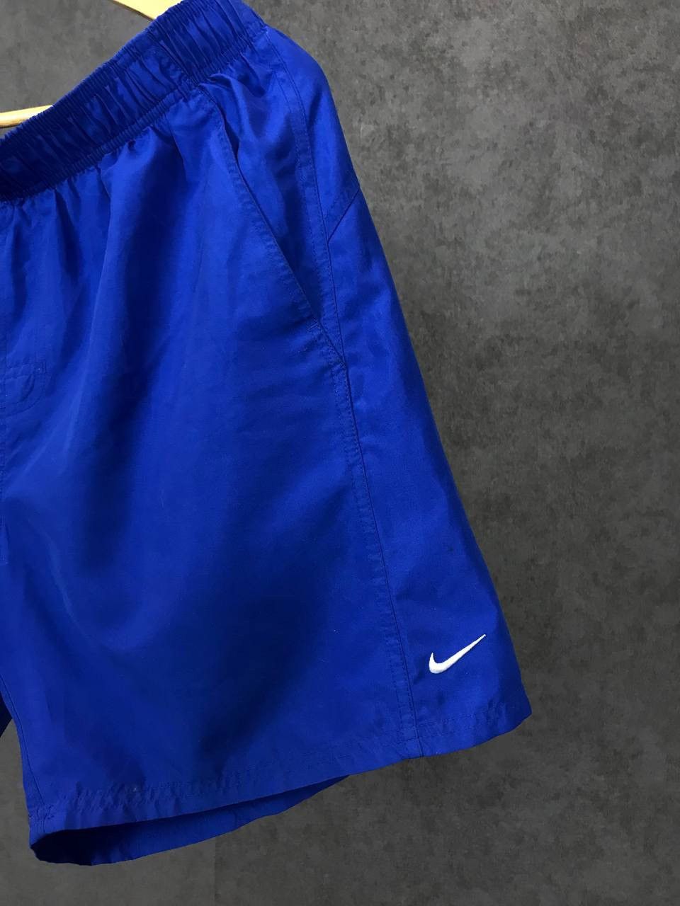 Other Nike swoosh streetwear vintage shorts Size US 36 / EU 52 - 2 Thumbnail