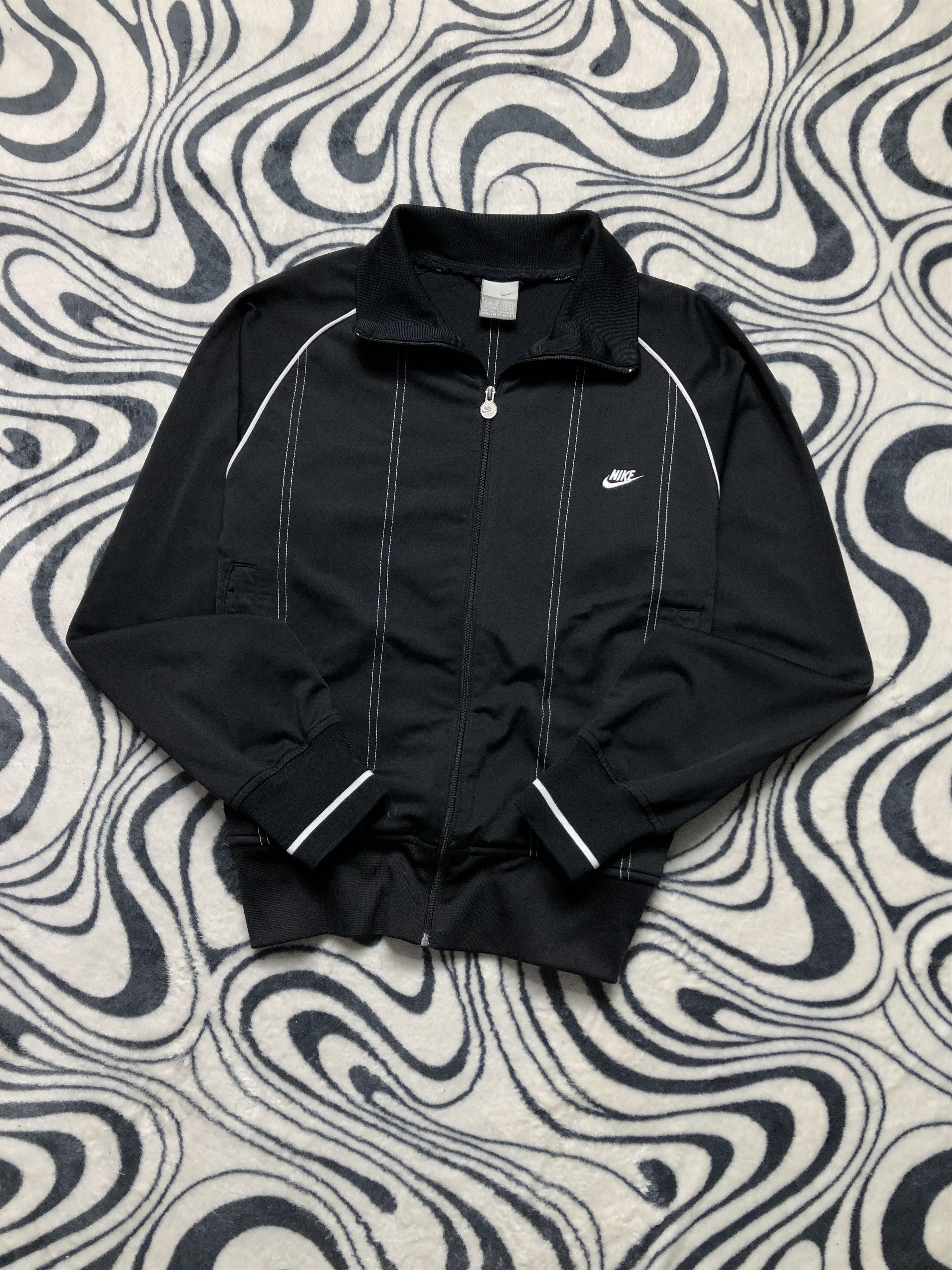 Nike Nike Vintage Mens Track Top Jacket Size US S / EU 44-46 / 1 - 1 Thumbnail