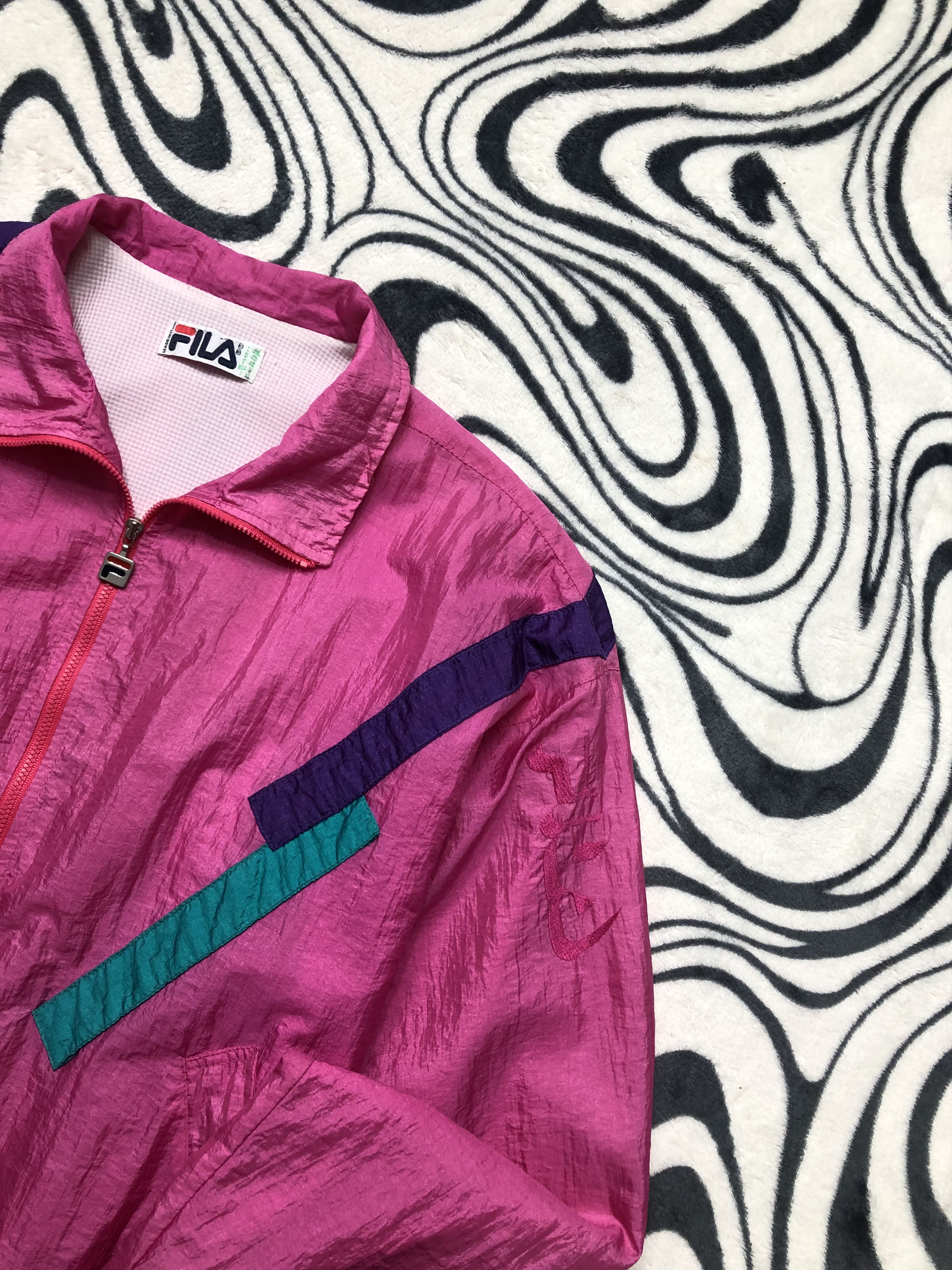 Fila Fila 90s Vintage Womens Nylon Track Suit Jacket + Pants Size M / US 6-8 / IT 42-44 - 3 Thumbnail