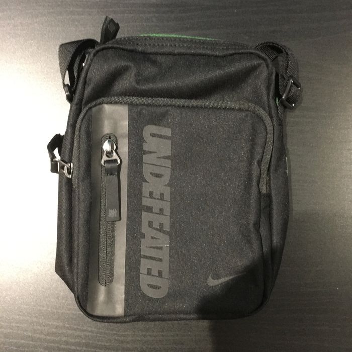 nike tech side bag