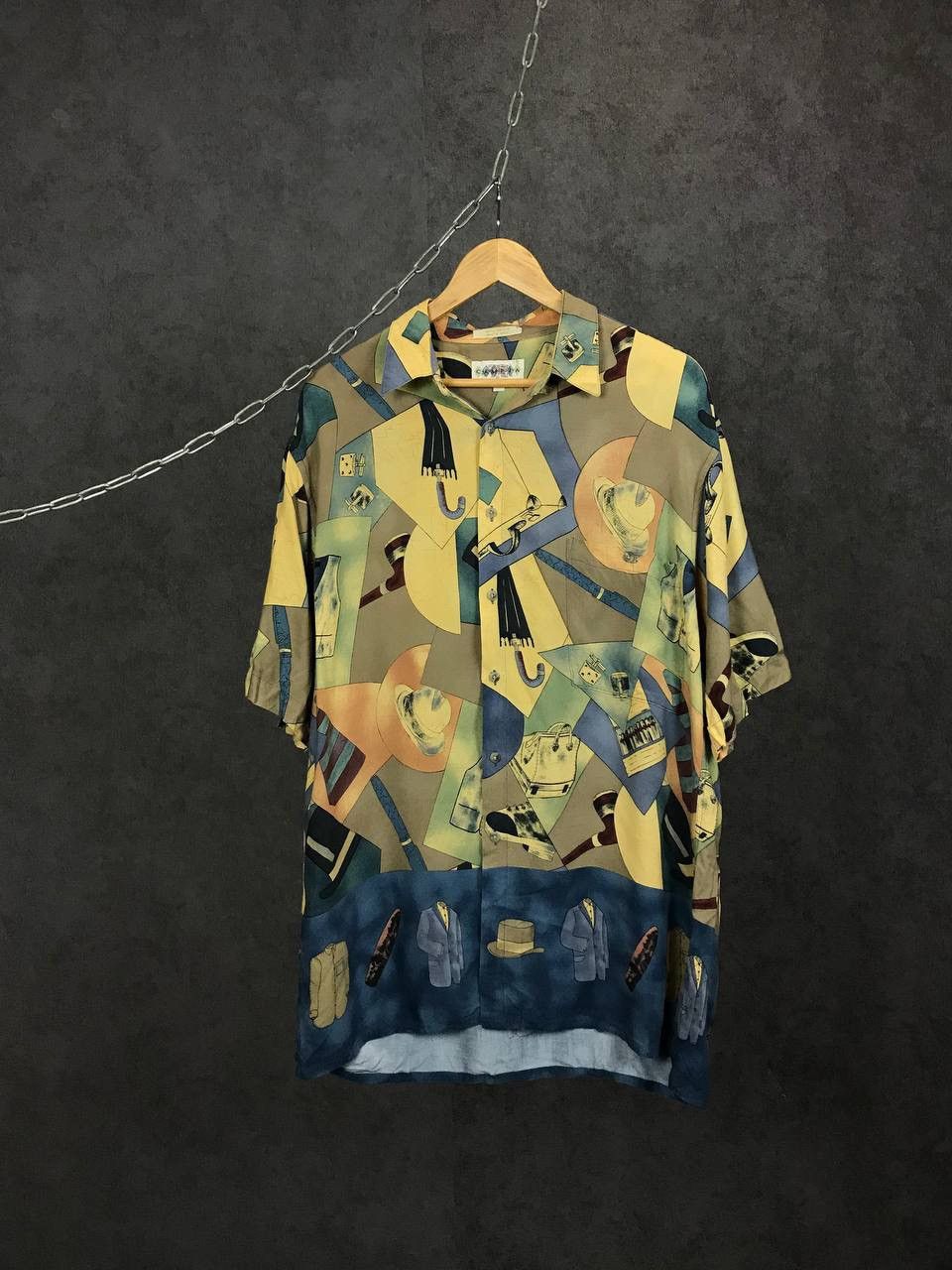 Vintage Crazy Hawaiian vintage art overprinted shirt Size US L / EU 52-54 / 3 - 1 Thumbnail
