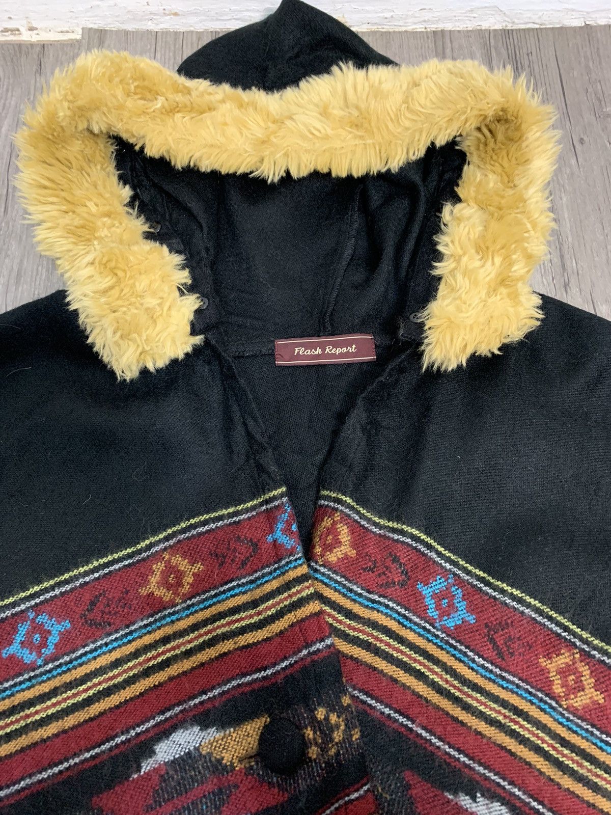 Vintage Poncho Zapotec Design Size US M / EU 48-50 / 2 - 8 Thumbnail