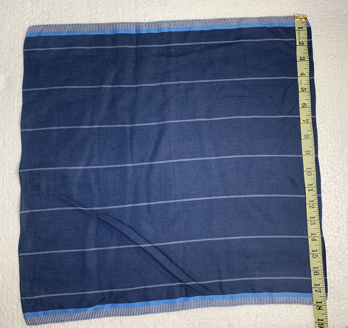 Issey Miyake Issey Miyake Handkerchief / Neckerchief / Bandana Size ONE SIZE - 4 Thumbnail