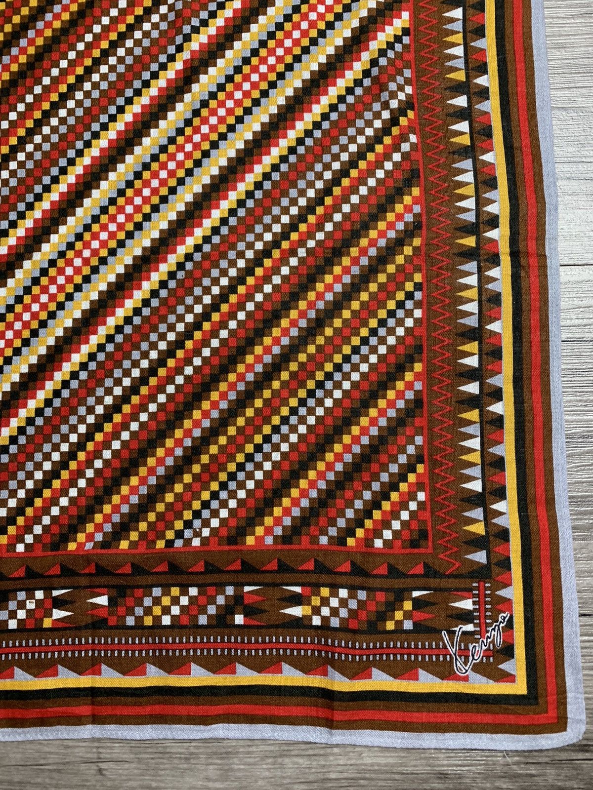 Kenzo Kenzo Handkerchief / Bandana / Neckerchief Size ONE SIZE - 3 Thumbnail
