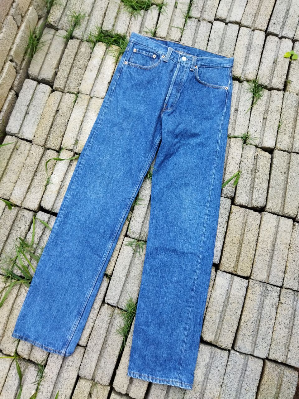 Levi's Vintage Clothing Vintage Levi's 501 Blue Jeans - Size 32 Size US 32 / EU 48 - 2 Thumbnail