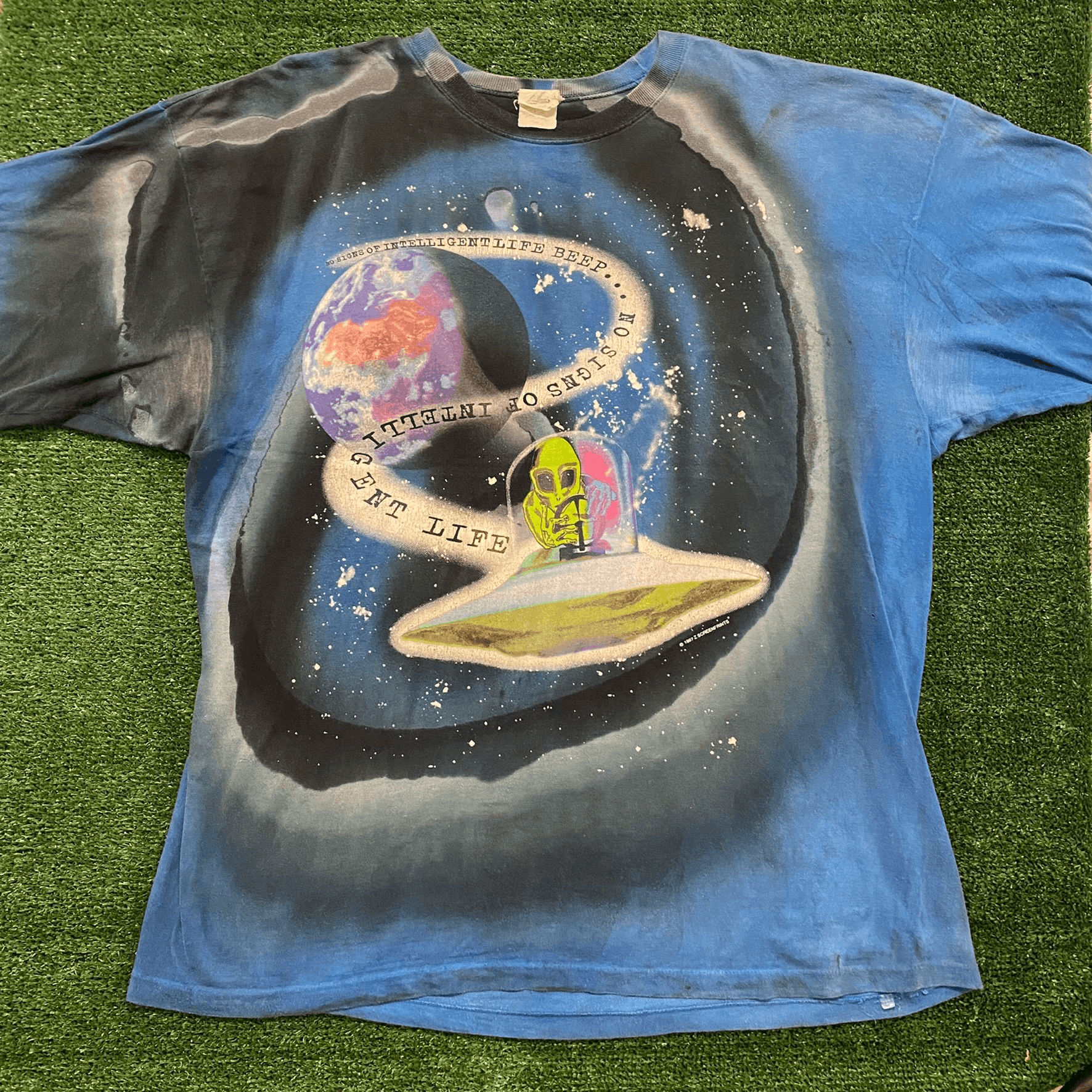 Vintage Extraterrestrial Alien Vintage 90s Space T-Shirt Size US XXL / EU 58 / 5 - 1 Thumbnail
