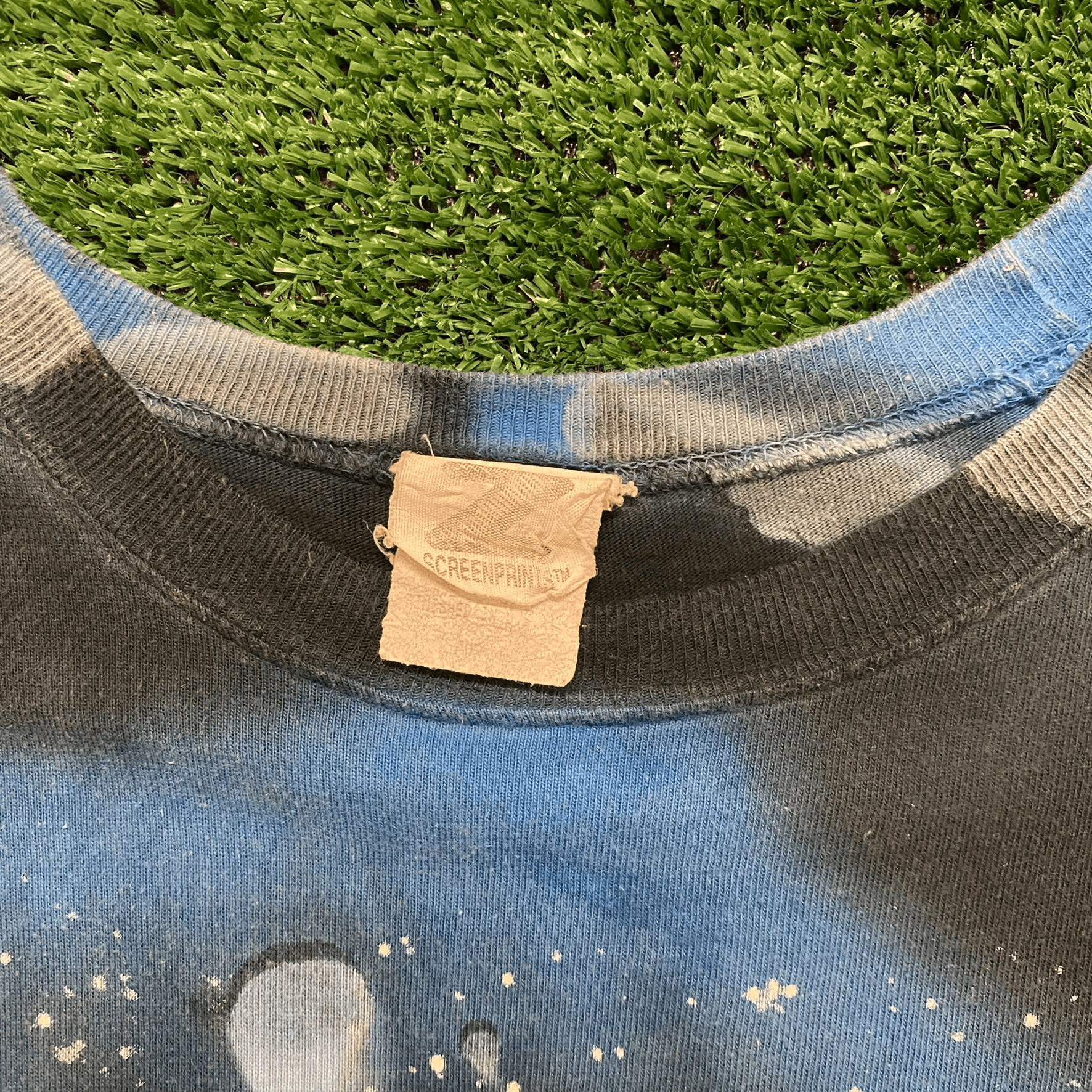 Vintage Extraterrestrial Alien Vintage 90s Space T-Shirt Size US XXL / EU 58 / 5 - 3 Thumbnail