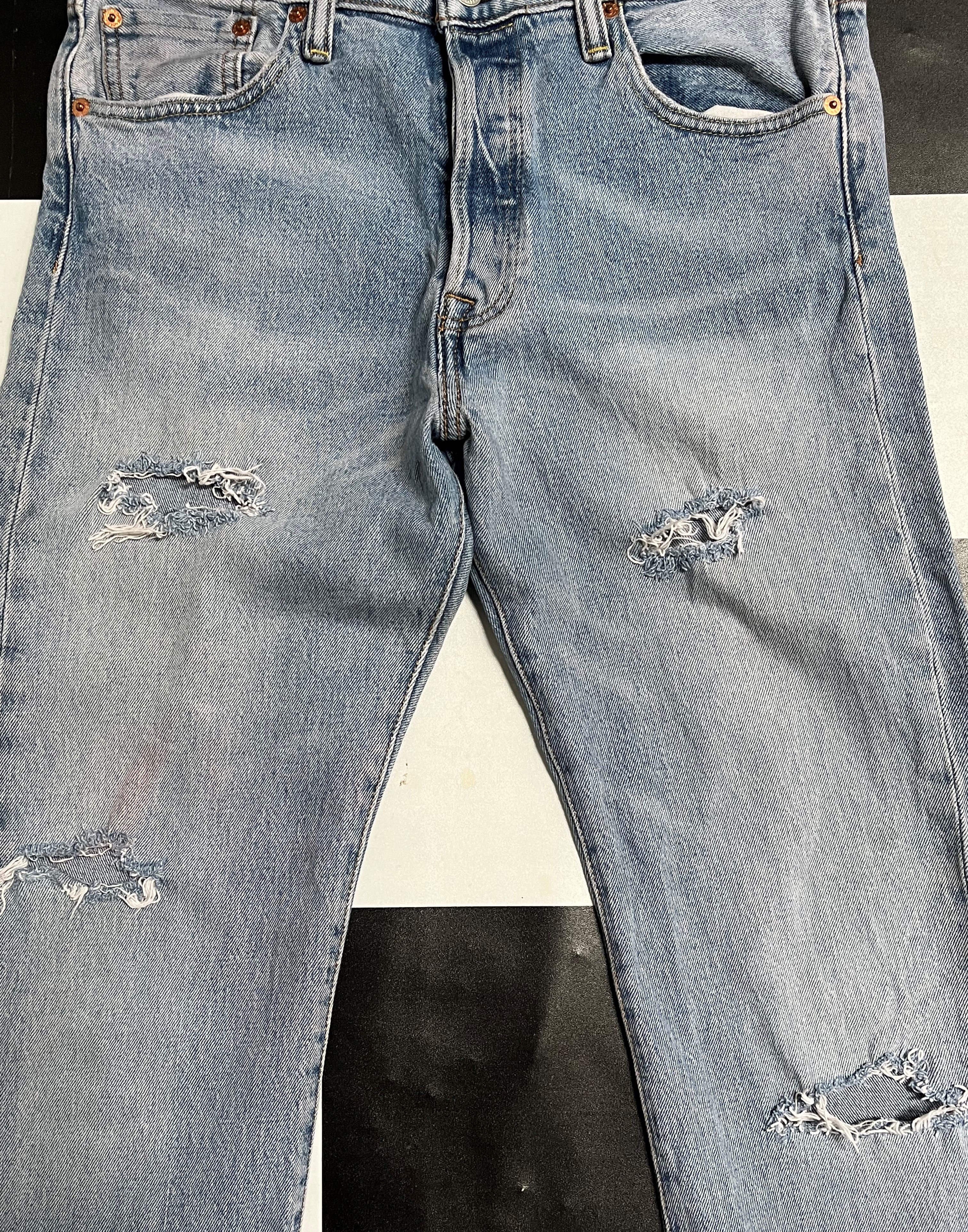 Levi's × Vintage Vintage Levis 501 Distressed Denim Jeans L113 Size US 30 / EU 46 - 3 Thumbnail
