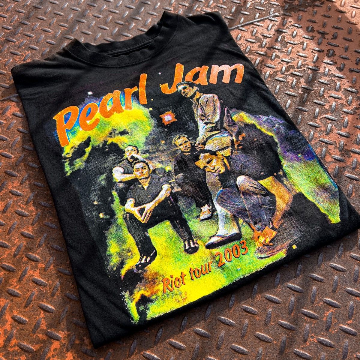 ミュージシャン PEARL JAM VINTAGE T 2003 ミュージシャン PEARL JAM VINTAGE T 2003 Vtg 2003 Pearl Jam