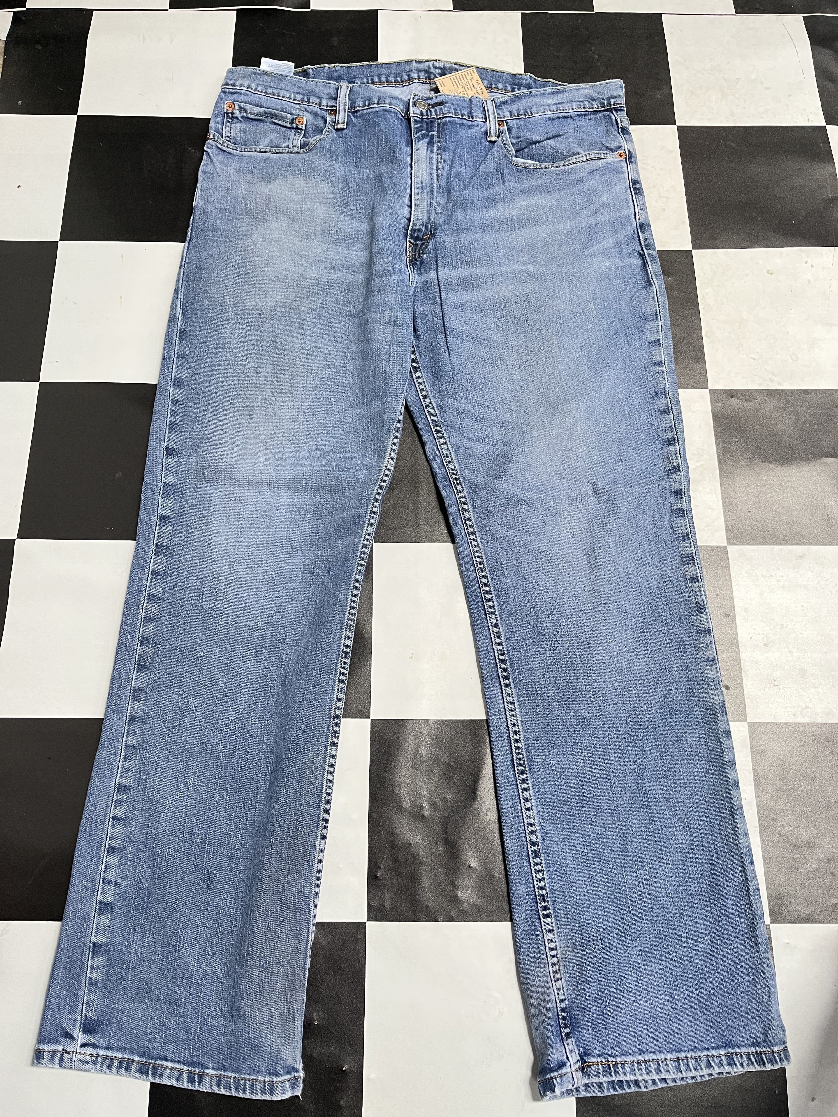 Vintage Levi's 559 Blue Denim Jeans L429