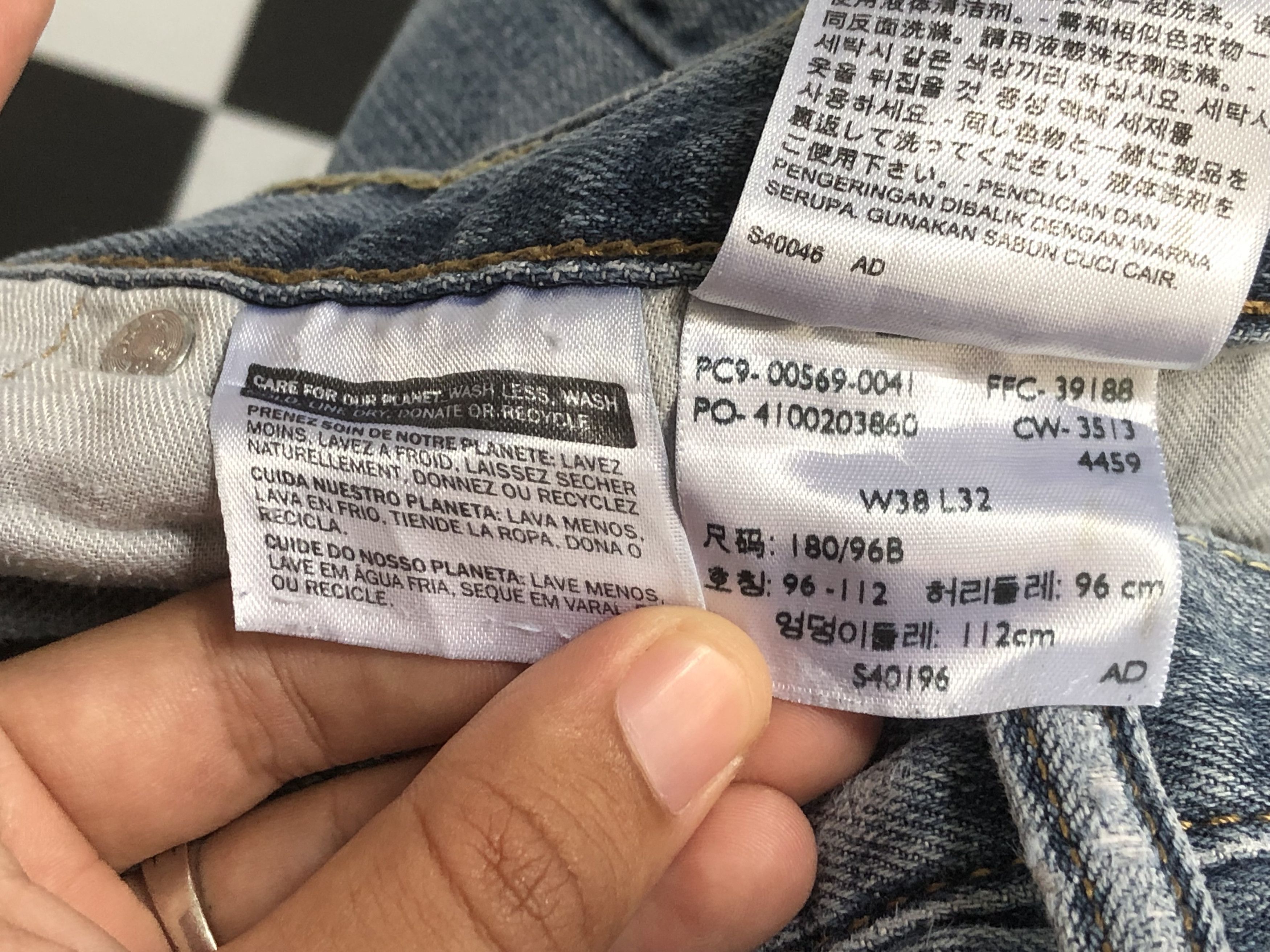 Levi's Vintage Levis 569 Jeans - L412 Size US 38 / EU 54 - 14 Thumbnail