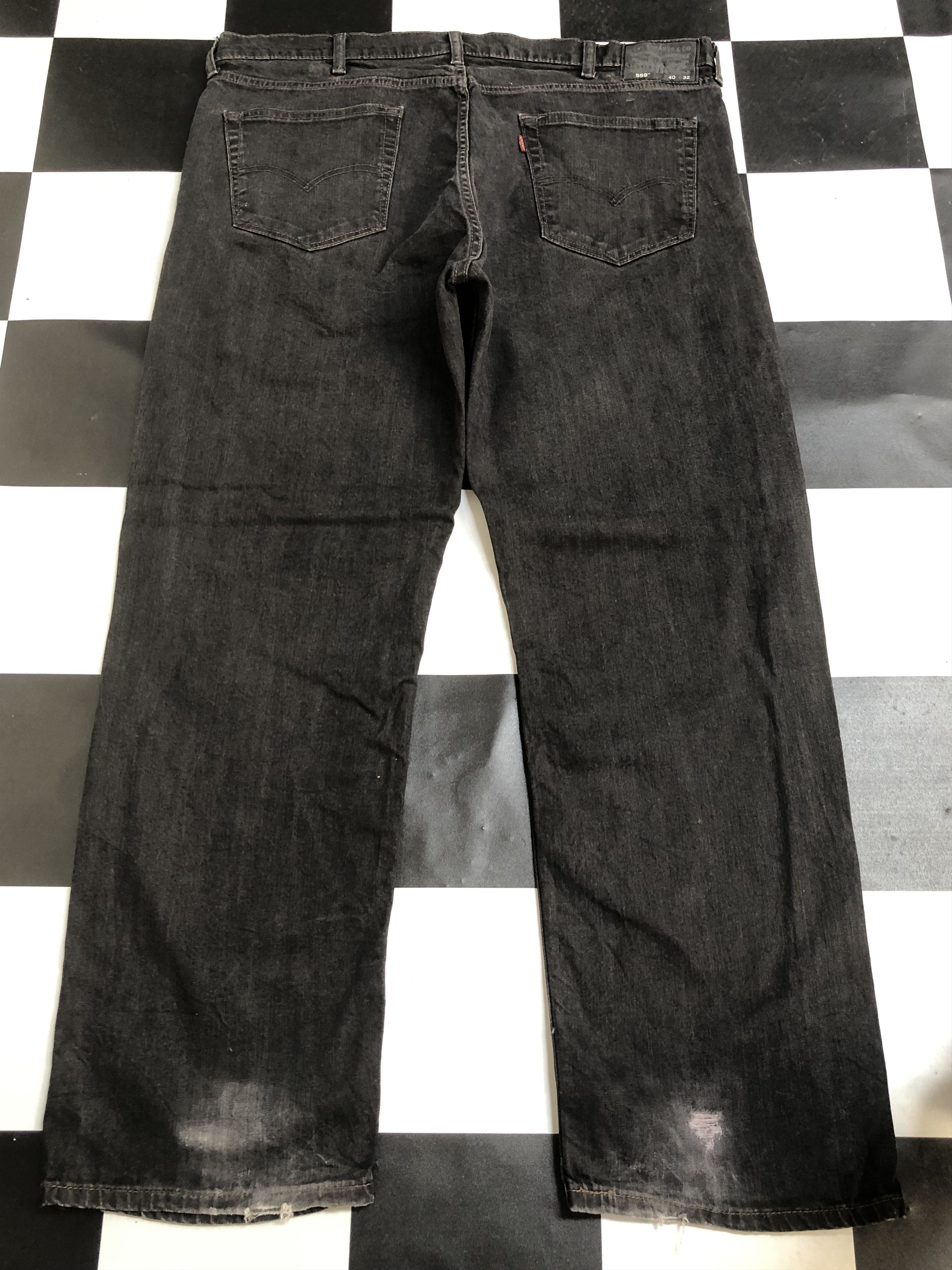 Levi's × Levi's Vintage Clothing × Vintage Vintage Levis 559 Black Denim Jeans L400 Size US 42 / EU 58 - 2 Thumbnail
