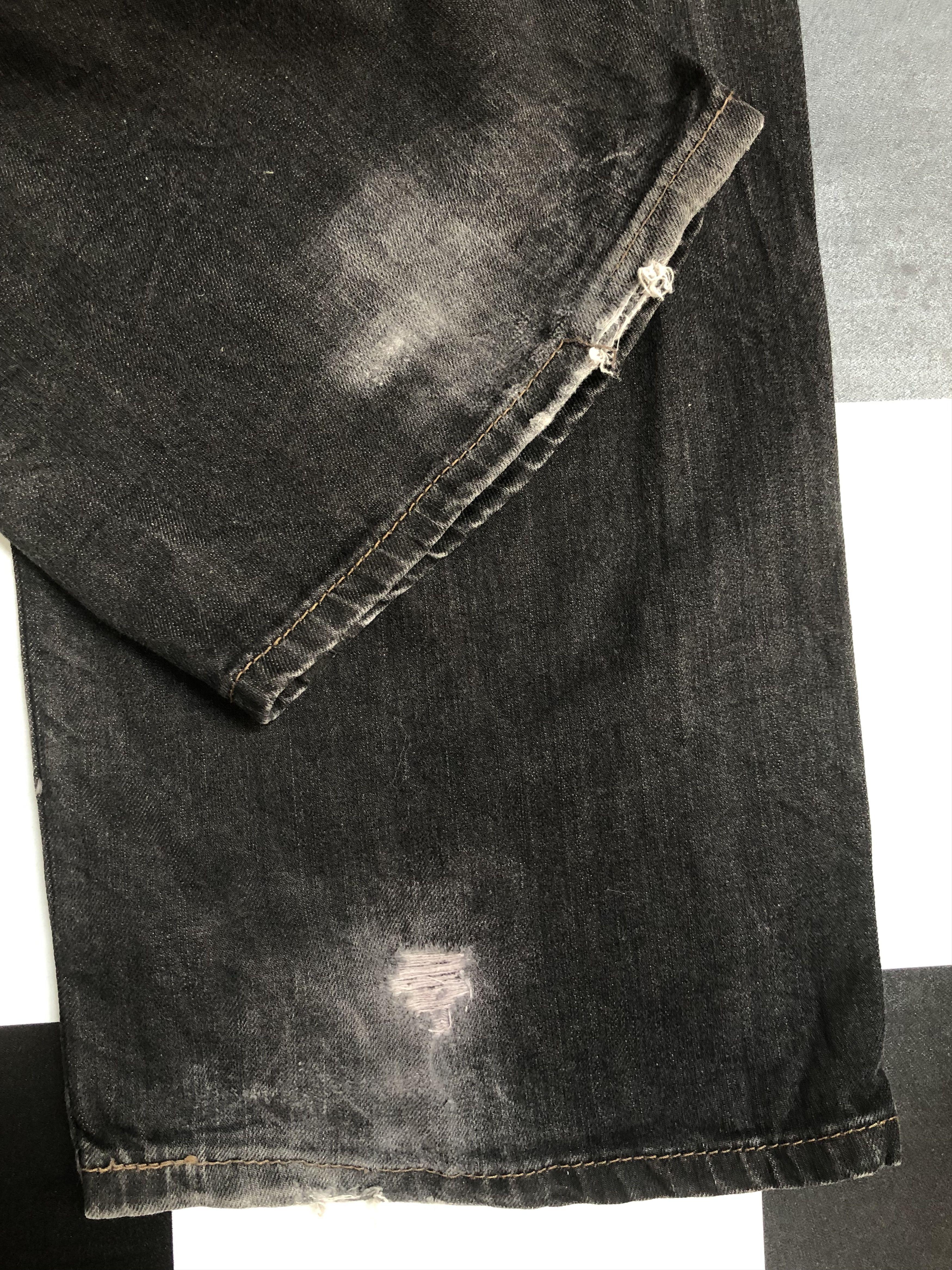 Levi's × Levi's Vintage Clothing × Vintage Vintage Levis 559 Black Denim Jeans L400 Size US 42 / EU 58 - 9 Thumbnail