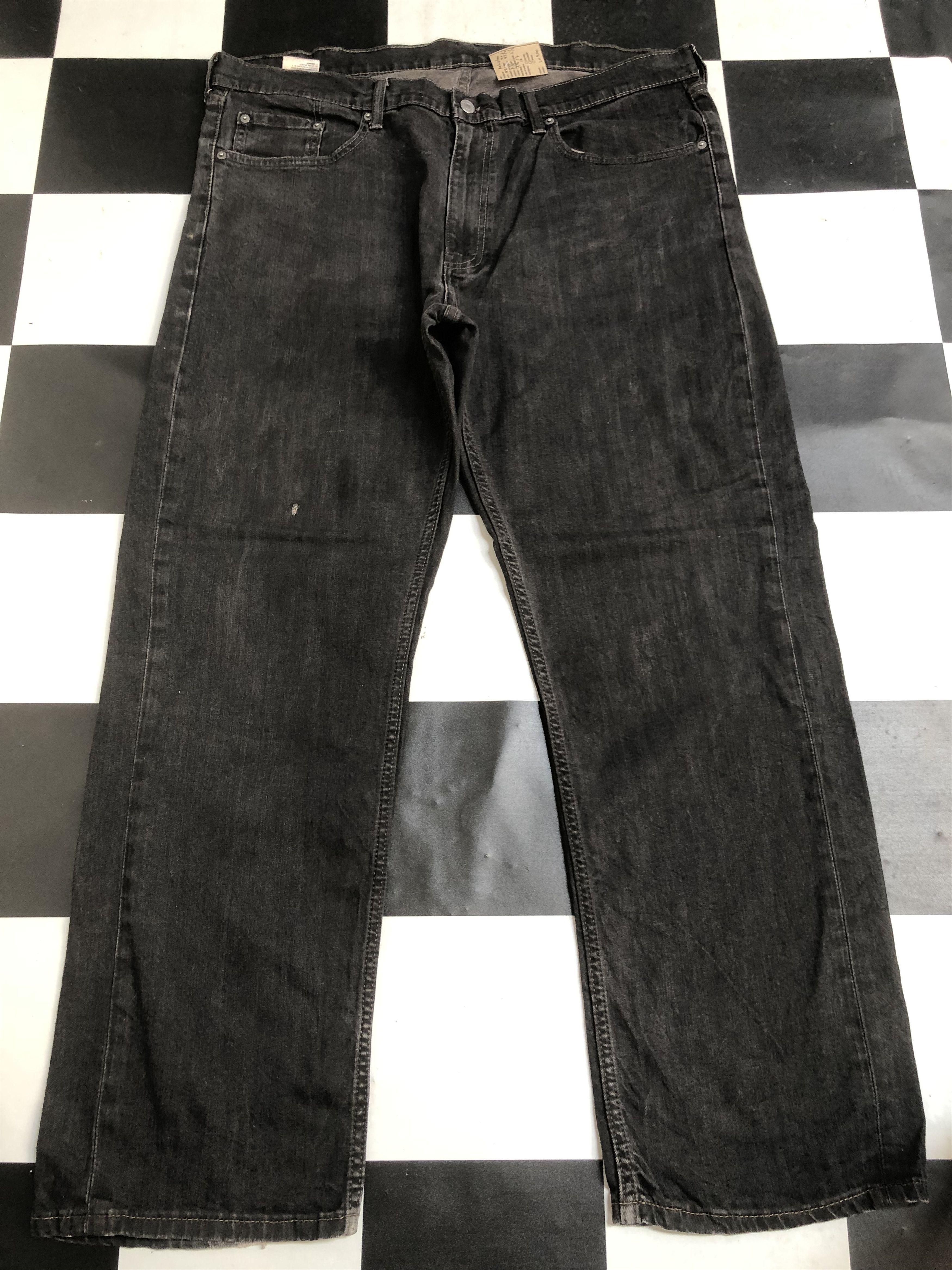 Levi's × Levi's Vintage Clothing × Vintage Vintage Levis 559 Black Denim Jeans L400 Size US 42 / EU 58 - 1 Thumbnail