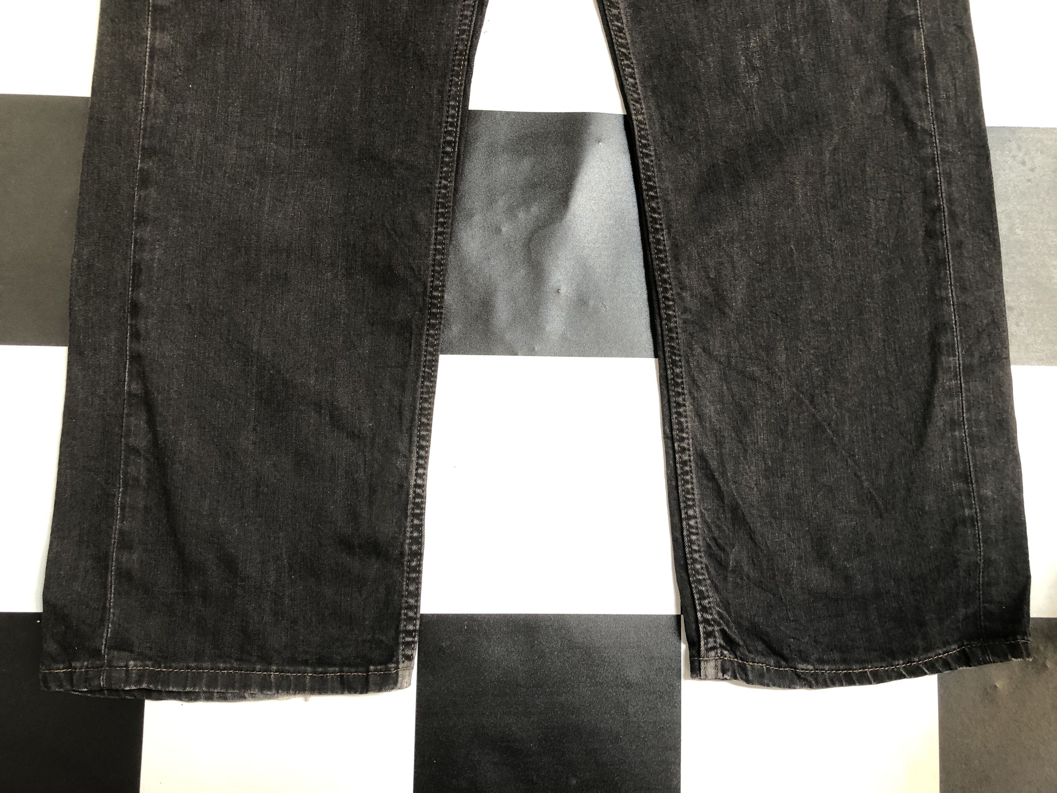 Levi's × Levi's Vintage Clothing × Vintage Vintage Levis 559 Black Denim Jeans L400 Size US 42 / EU 58 - 4 Thumbnail