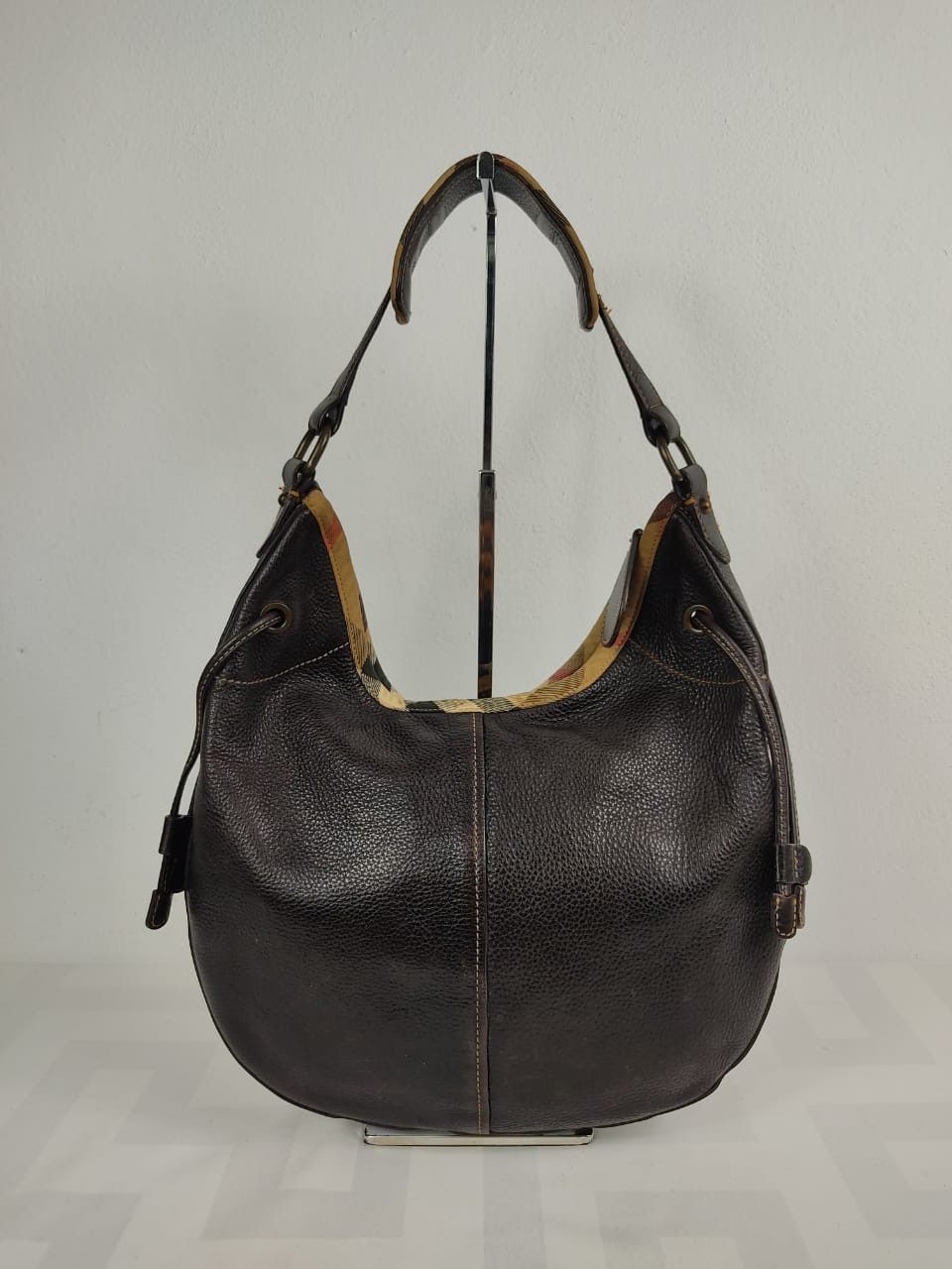 Burberry × Designer Burberry Hobo Leather Handbag Size ONE SIZE - 3 Thumbnail