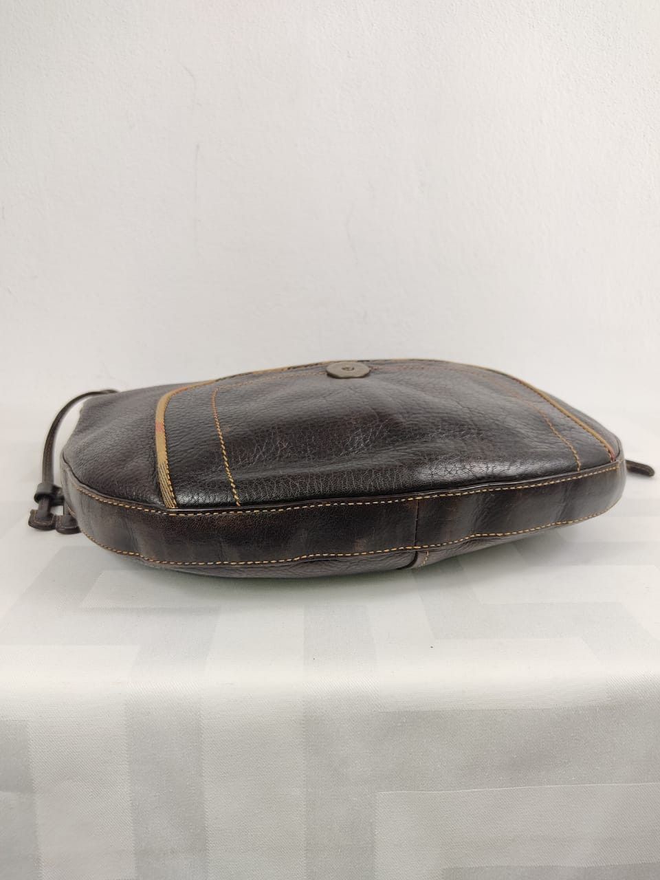 Burberry × Designer Burberry Hobo Leather Handbag Size ONE SIZE - 12 Thumbnail